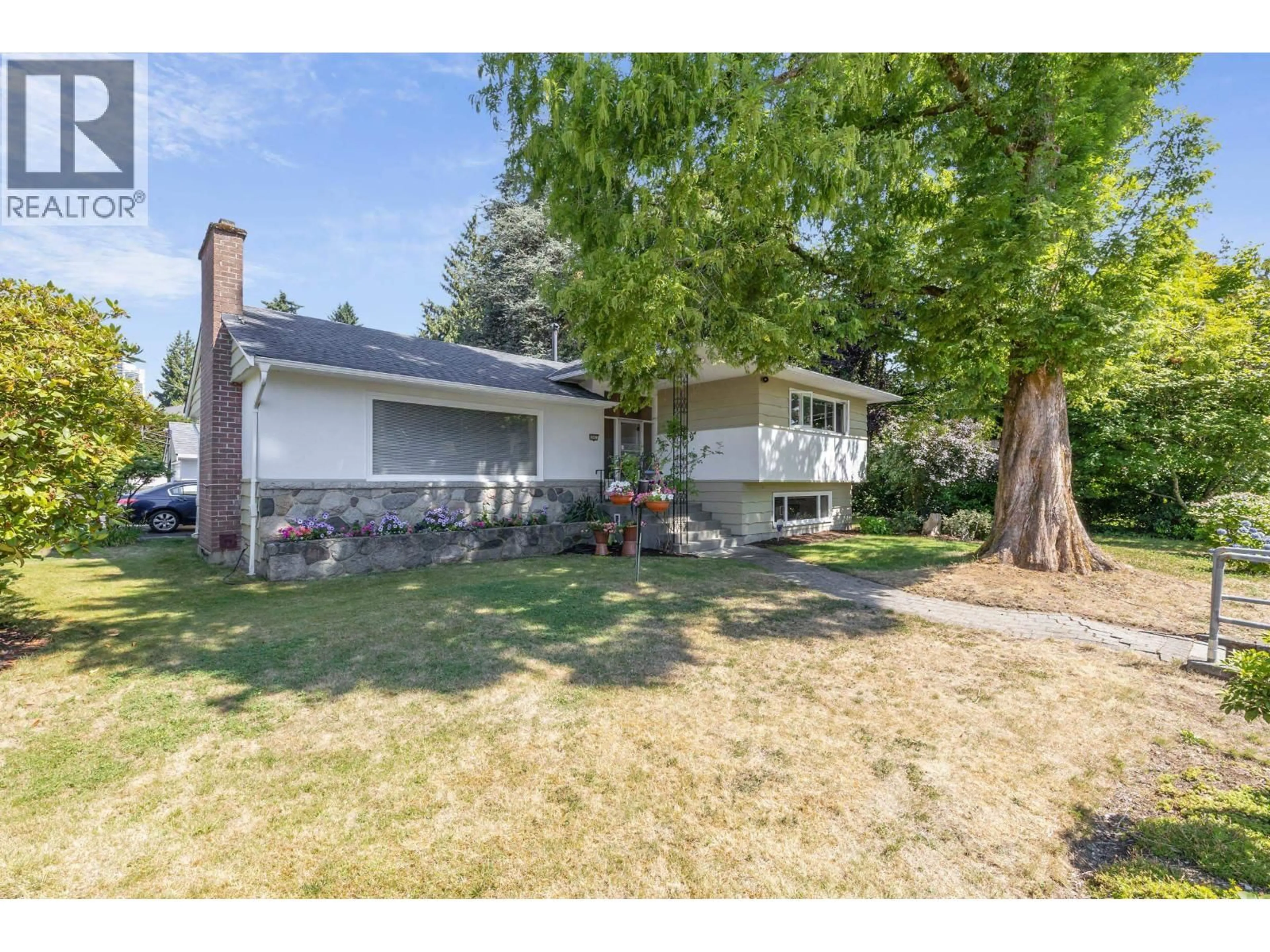 Unknown for 541 COCHRANE AVENUE, Coquitlam British Columbia V3J2A3