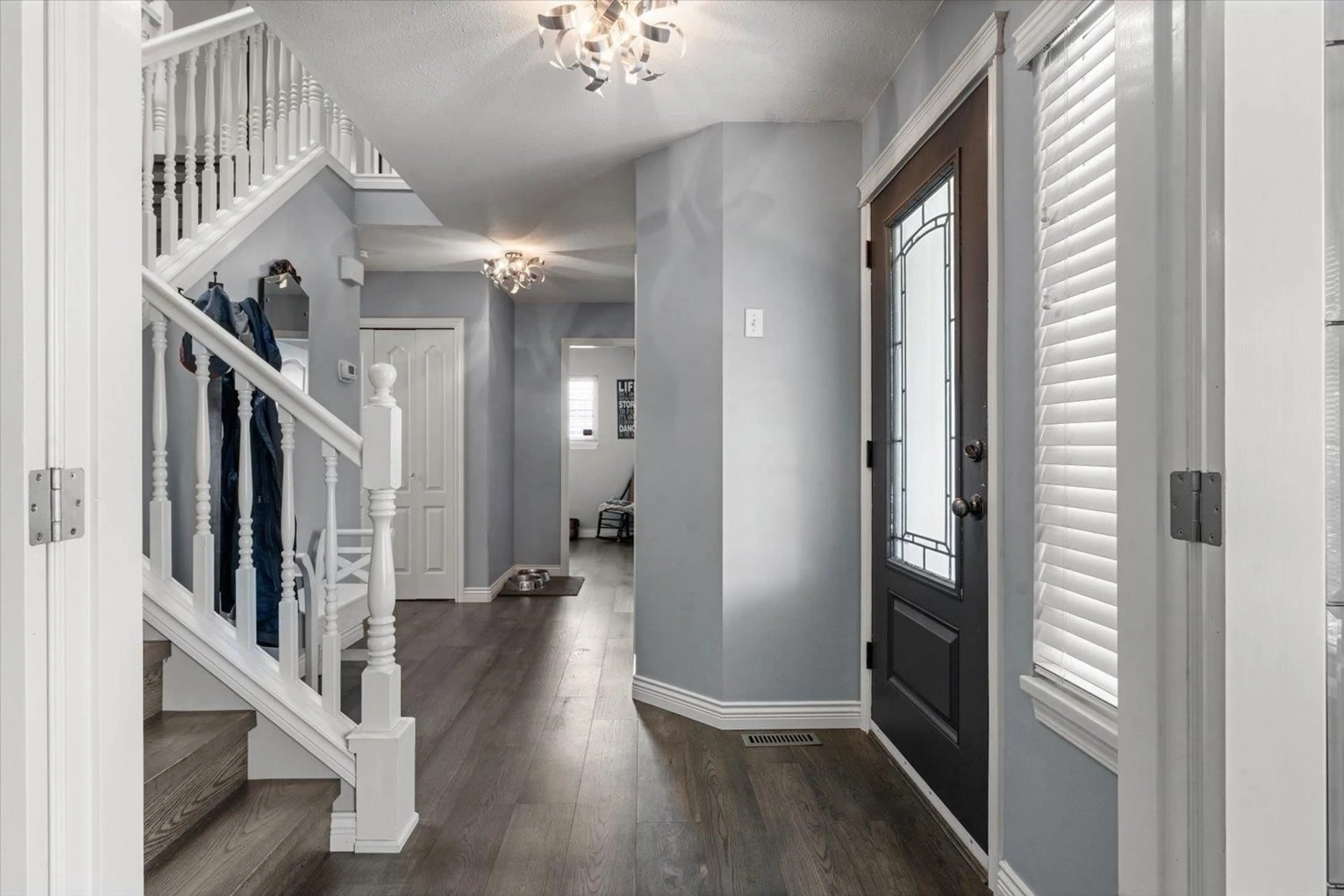 Indoor entryway for 6045 GLENROY DRIVE, Chilliwack British Columbia V2R2H8