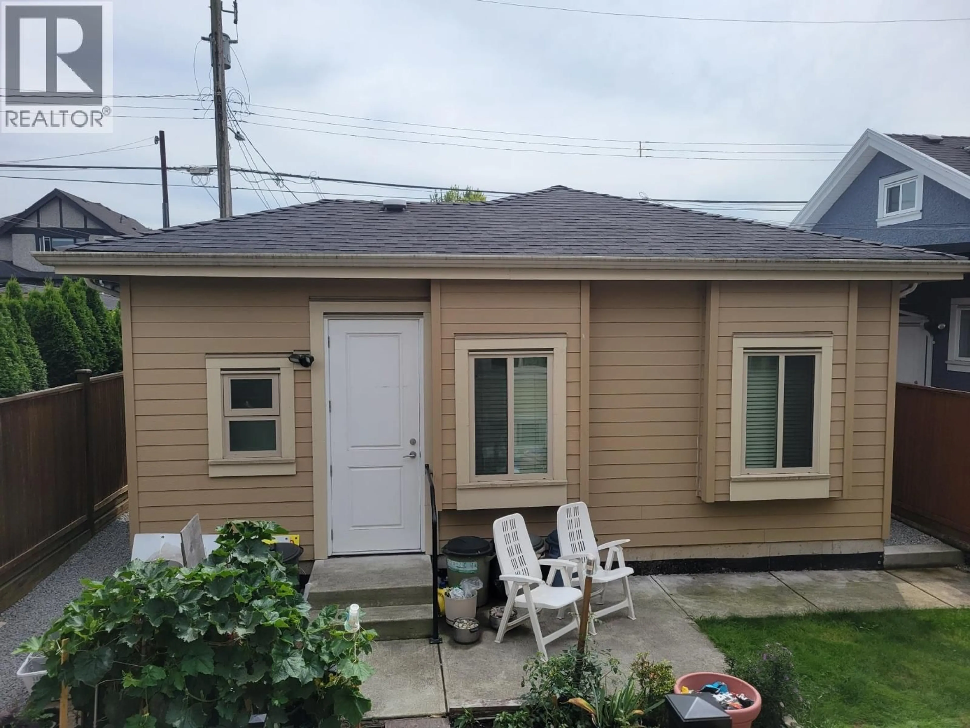 Unknown for 2962 KITCHENER STREET, Vancouver British Columbia V5K3E5