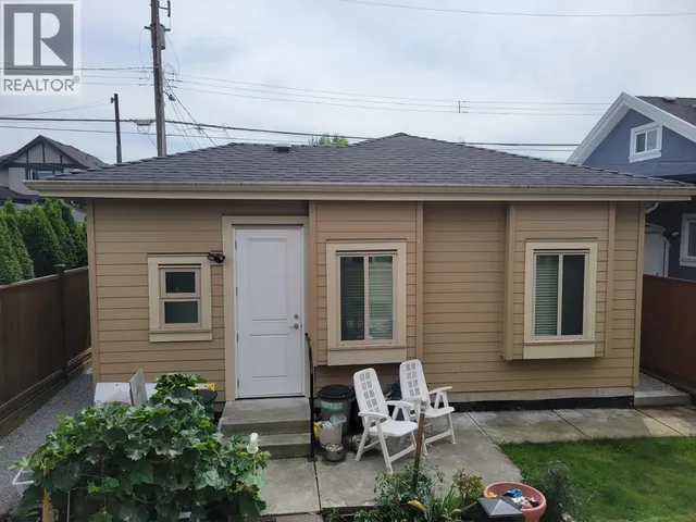 2962 KITCHENER STREET, Vancouver 3