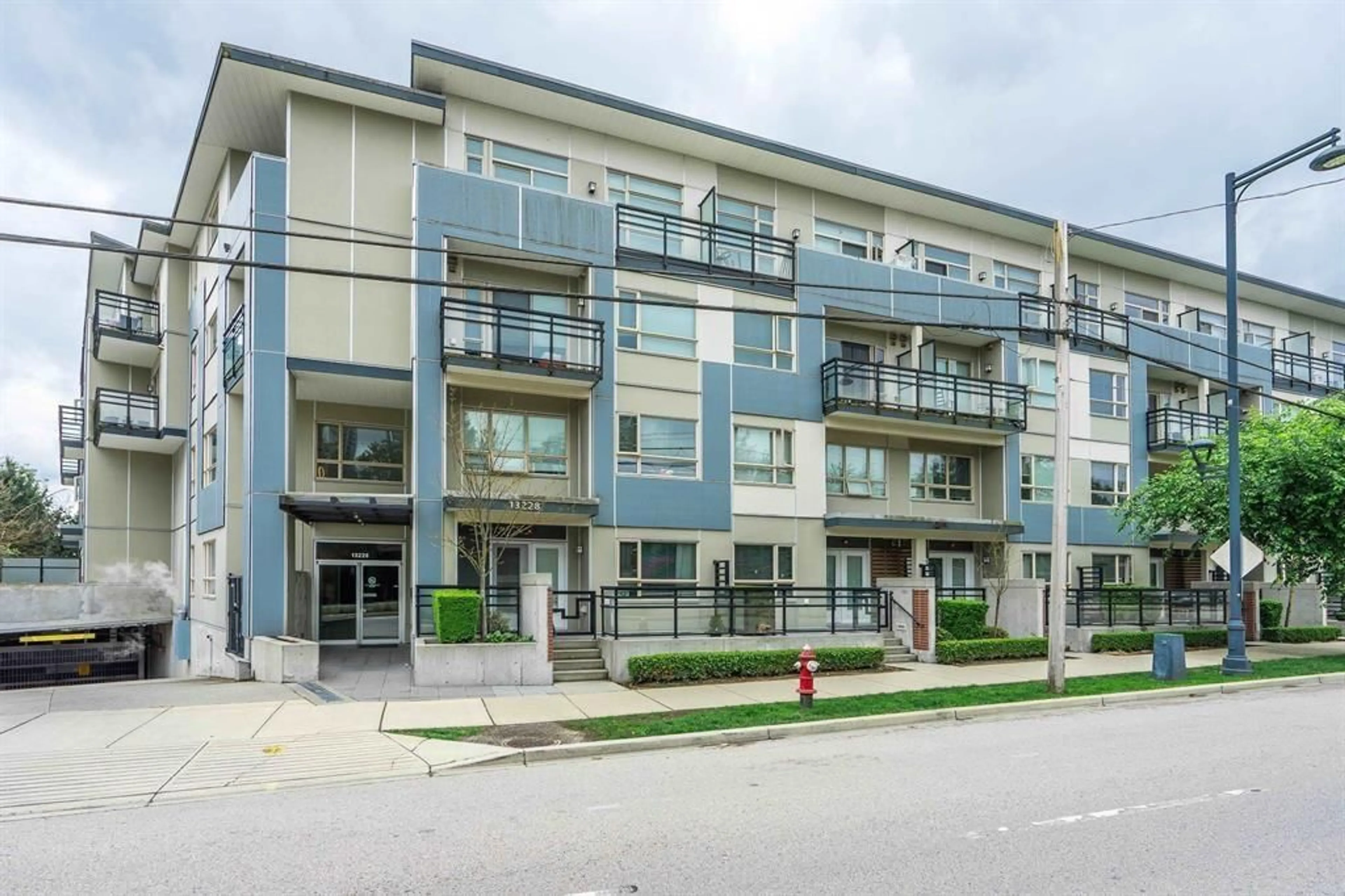 Patio, street for 301 - 13228 OLD YALE ROAD, Surrey British Columbia V3T0K3