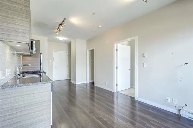301 - 13228 OLD YALE ROAD, Surrey 3