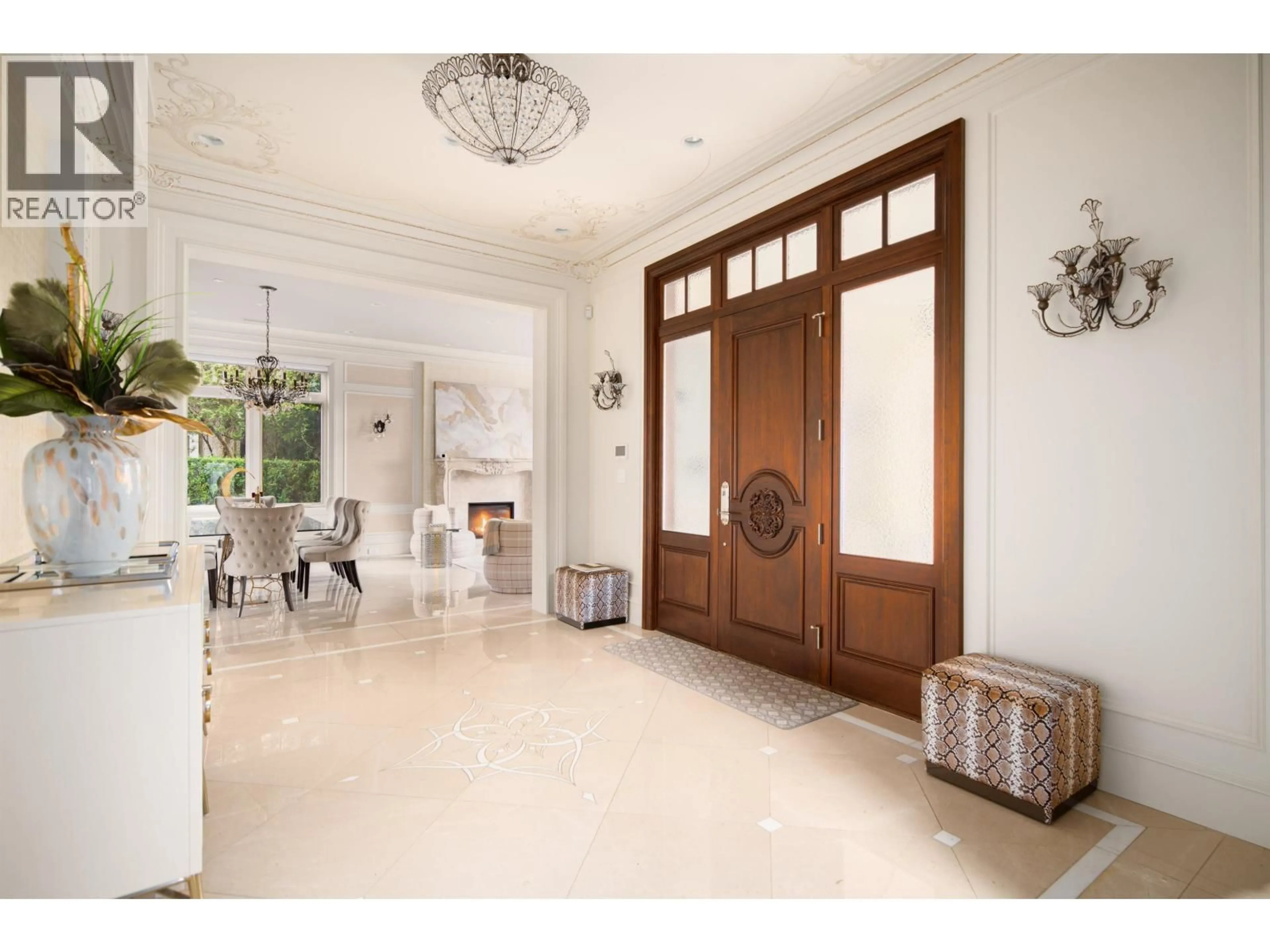 Indoor entryway for 6076 ANGUS DRIVE, Vancouver British Columbia V6M3P1
