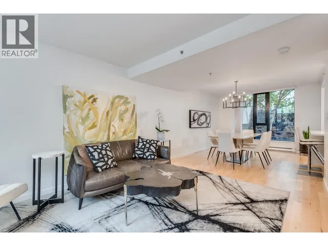 973 MAINLAND STREET, Vancouver 4