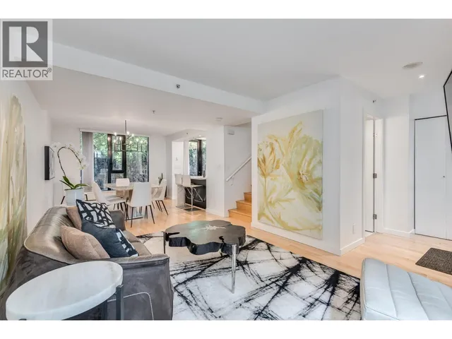 973 MAINLAND STREET, Vancouver 5