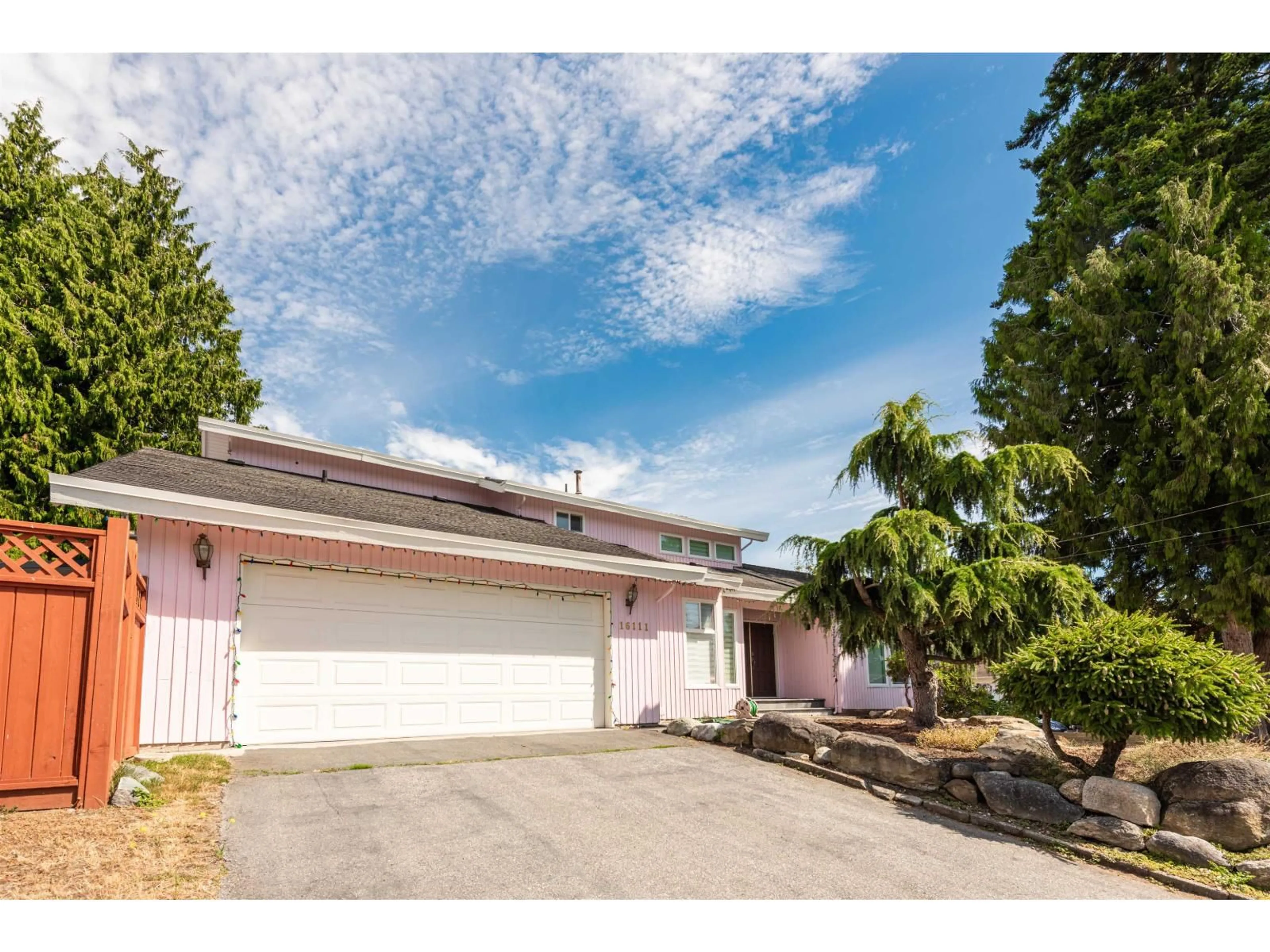 A pic from outside/outdoor area/front of a property/back of a property/a pic from drone, street for 16111 10 AVENUE, Surrey British Columbia V4A1A7