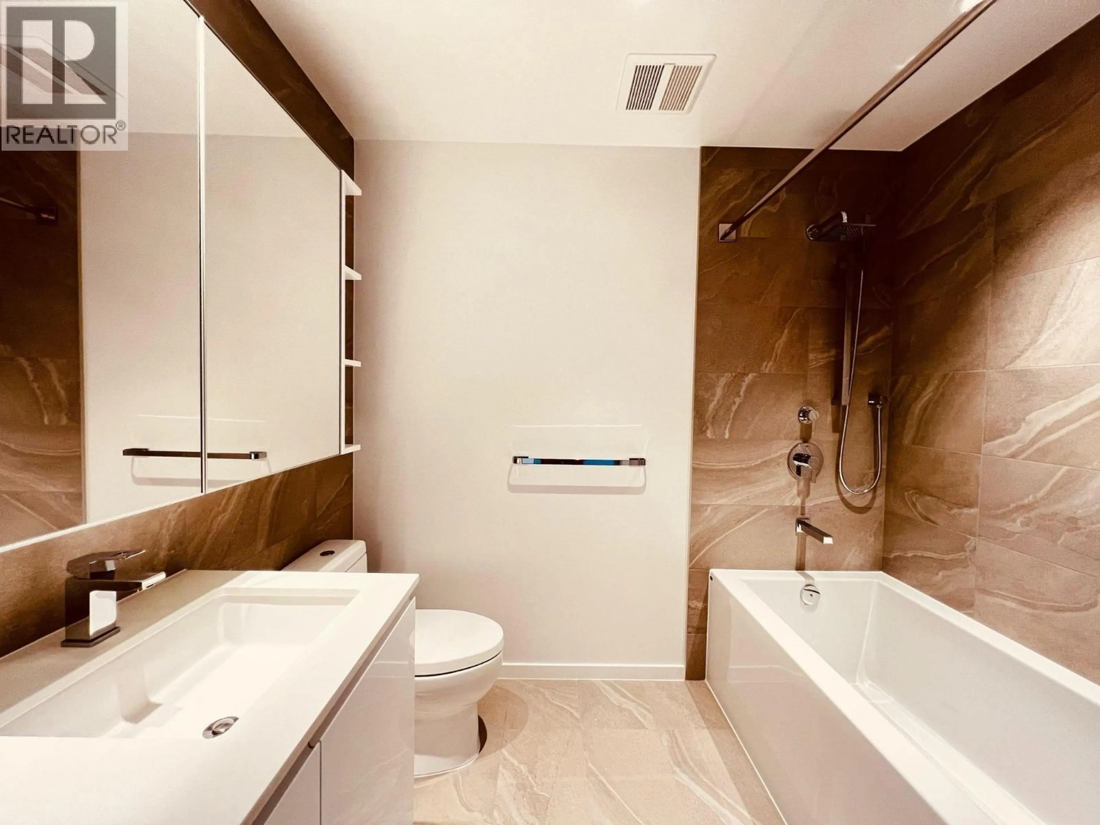 Standard bathroom, ceramic/tile floor for 727 - 6808 MINORU BOULEVARD, Richmond British Columbia V6Y0M7
