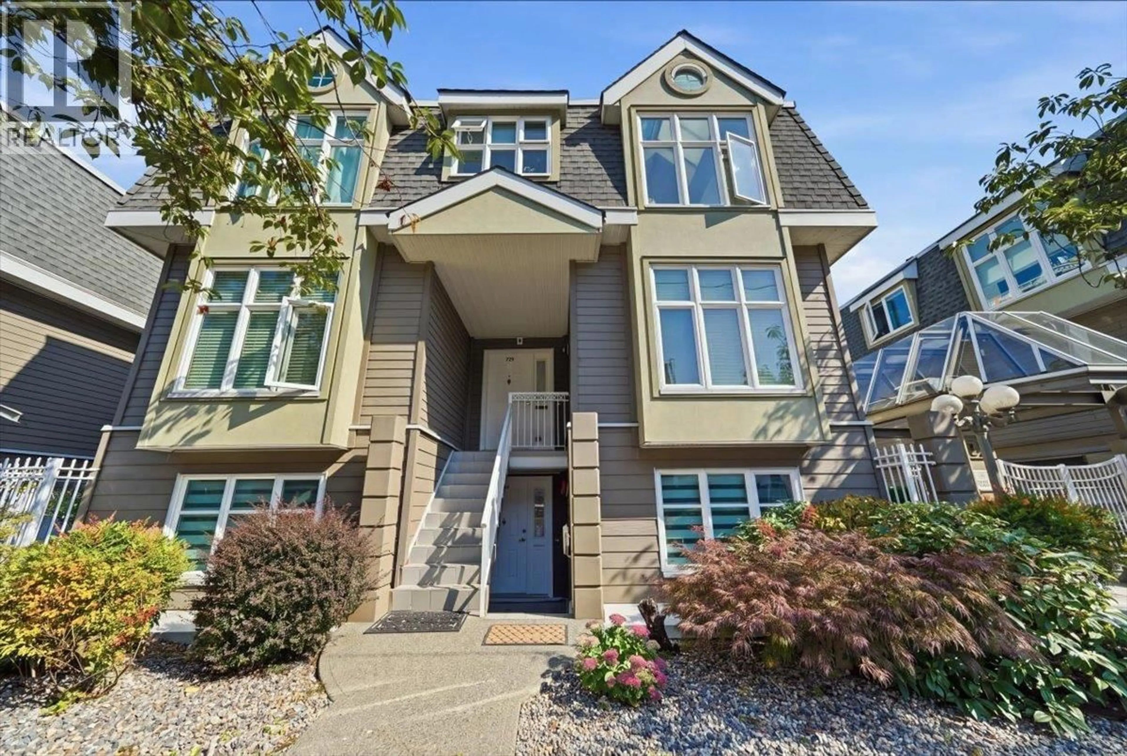 Unknown for 729 7TH AVENUE, Vancouver British Columbia V5Z1B9