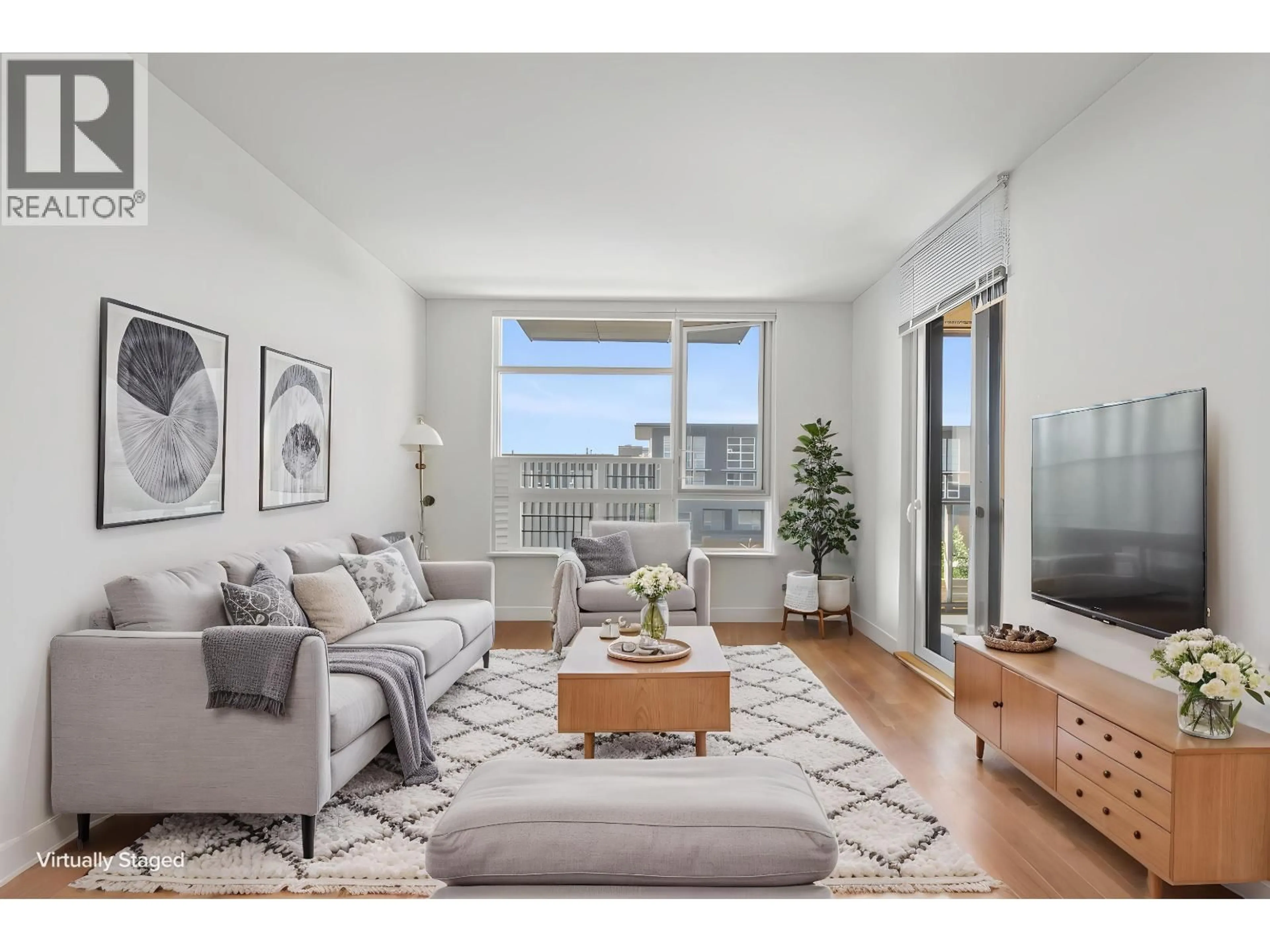 Living room with furniture, unknown for 314 - 9150 UNIVERSITY HIGH STREET, Burnaby British Columbia V5A0C5