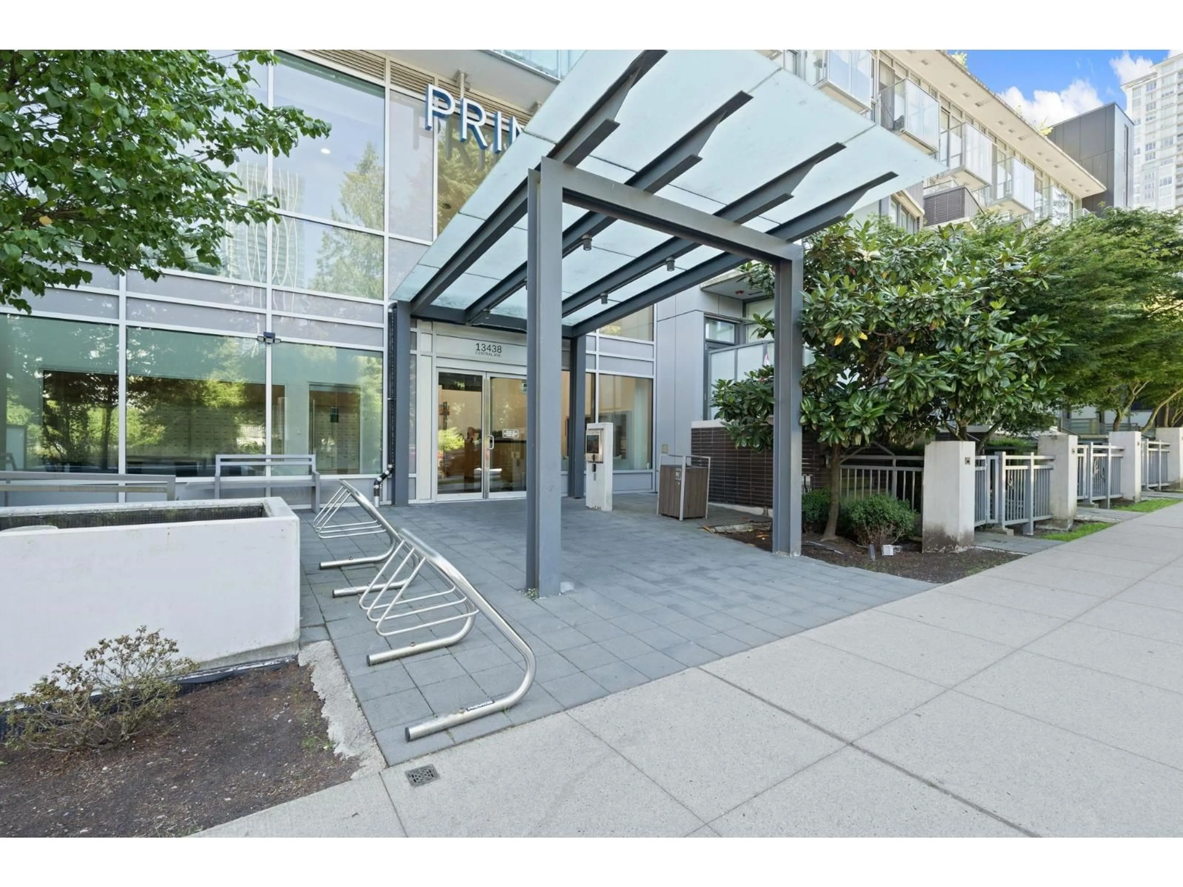 Unknown for 3003 - 13438 CENTRAL AVENUE, Surrey British Columbia V3T0N2