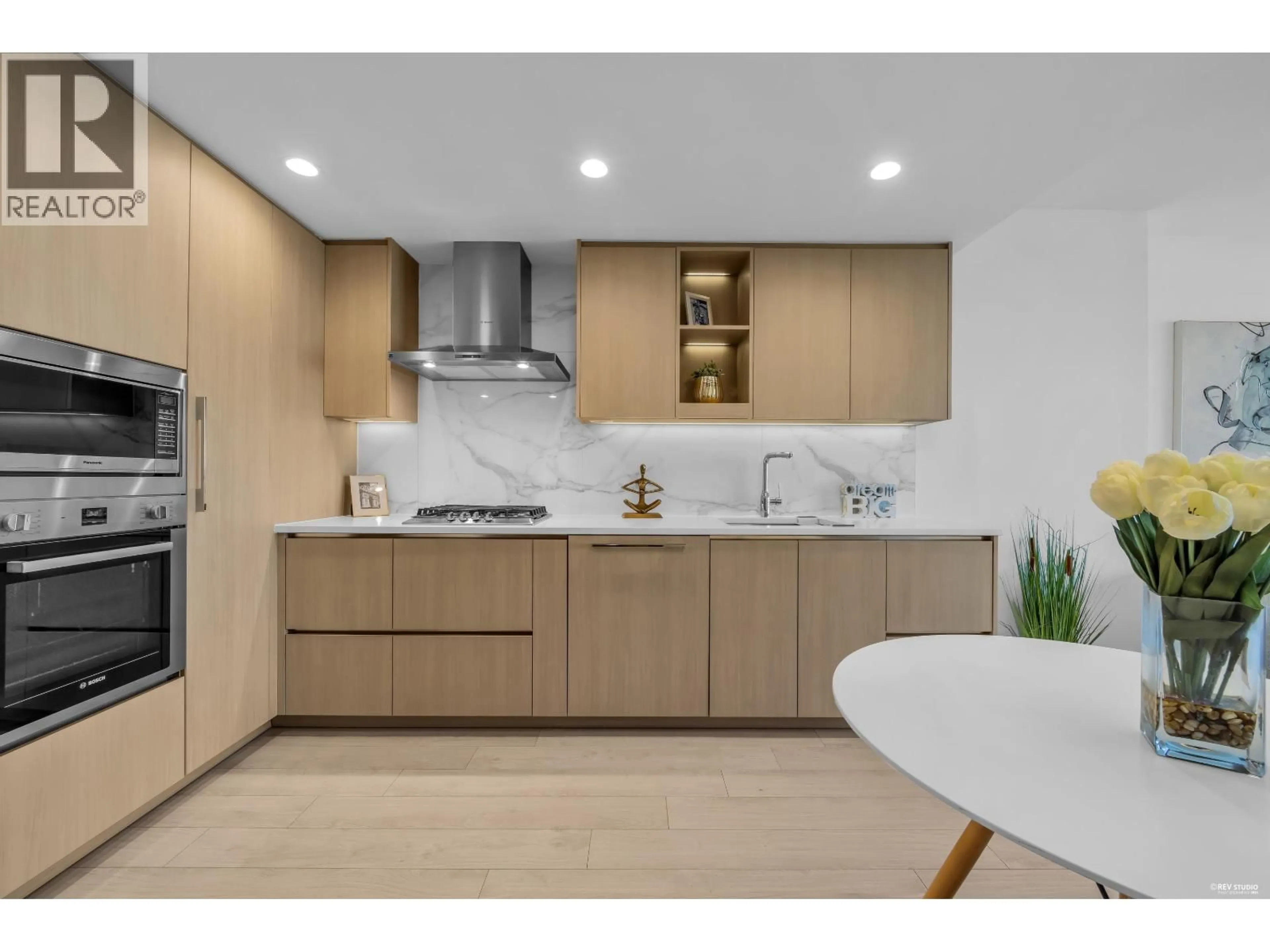 Open concept kitchen, unknown for 501 - 4880 LOUGHEED HIGHWAY, Burnaby British Columbia V5C0N1
