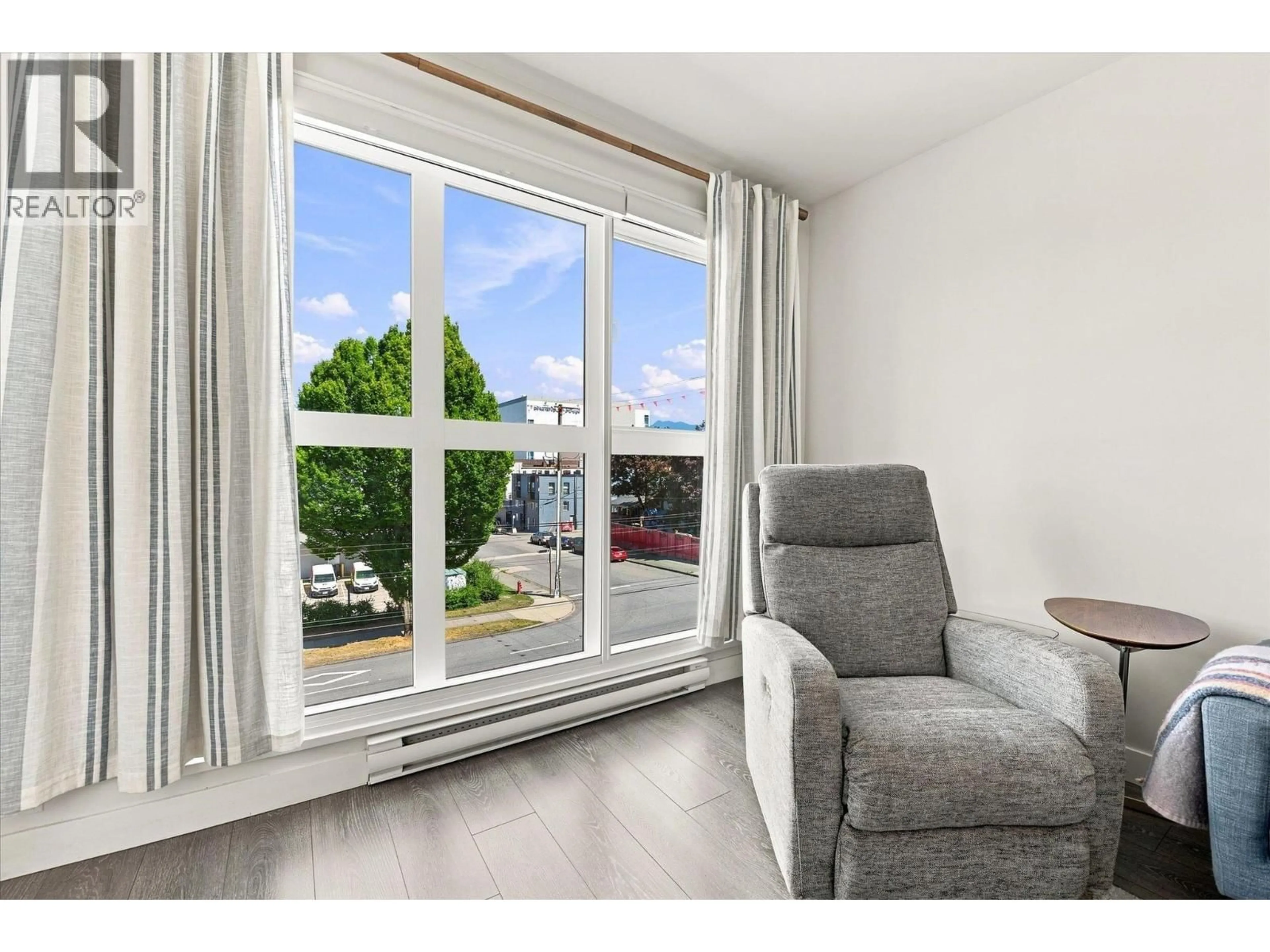 A pic of a room for 323 - 1588 HASTINGS STREET, Vancouver British Columbia V5L0B8