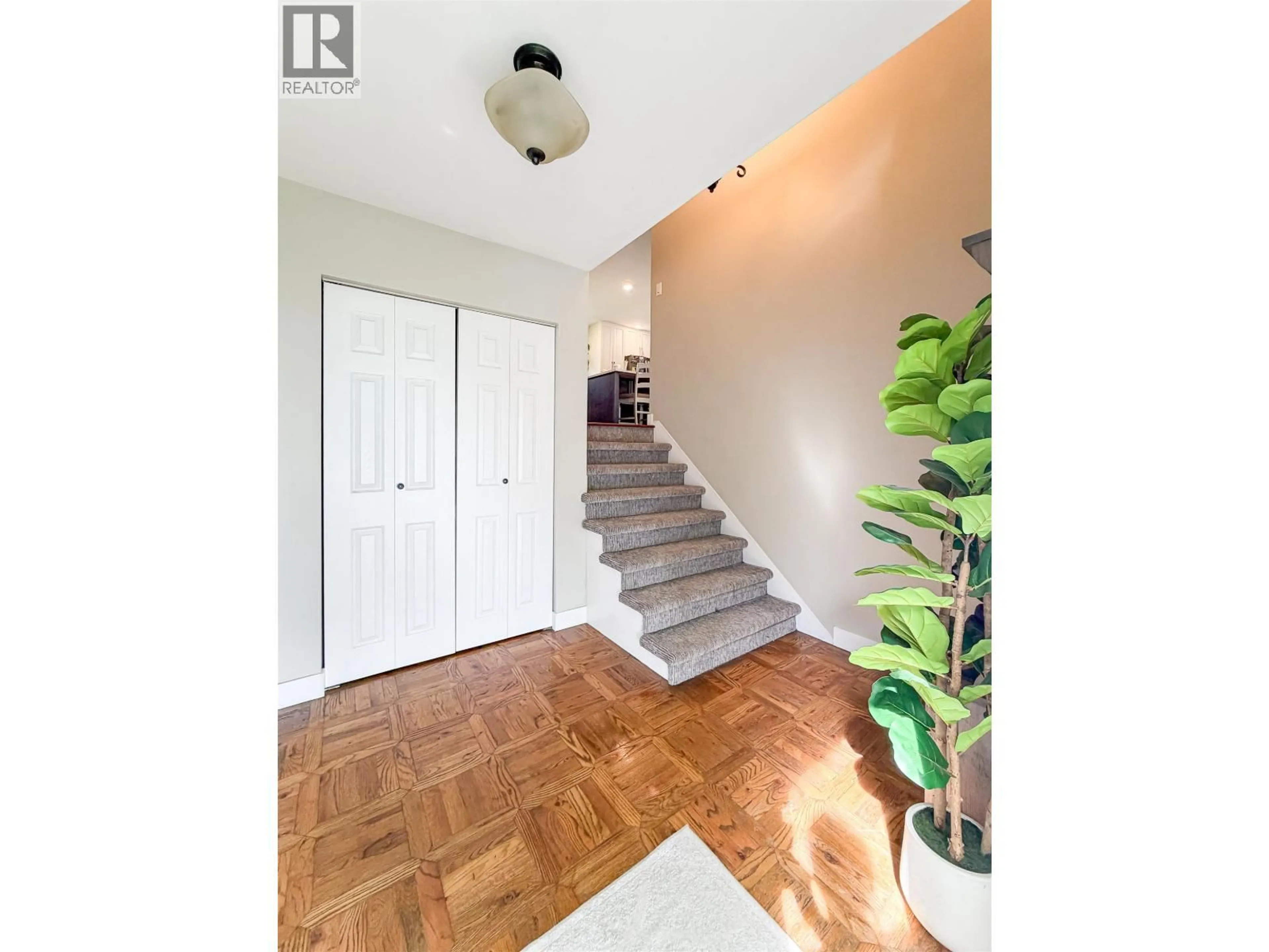 Indoor entryway for 88 CARSWELL STREET, Kitimat British Columbia V8C1B3