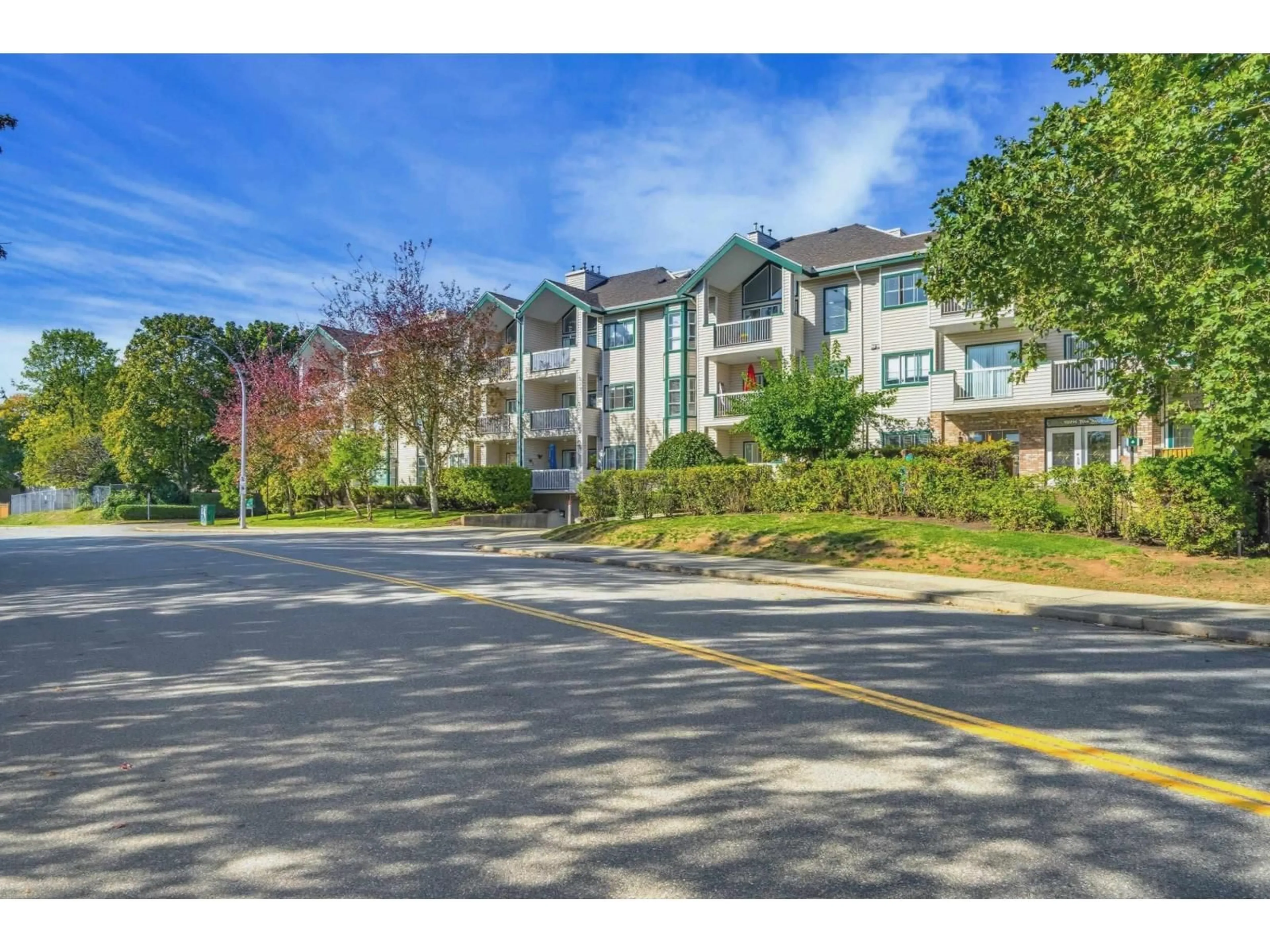 A pic from outside/outdoor area/front of a property/back of a property/a pic from drone, mountain view for 219 - 13911 70 AVENUE, Surrey British Columbia V3W6B4