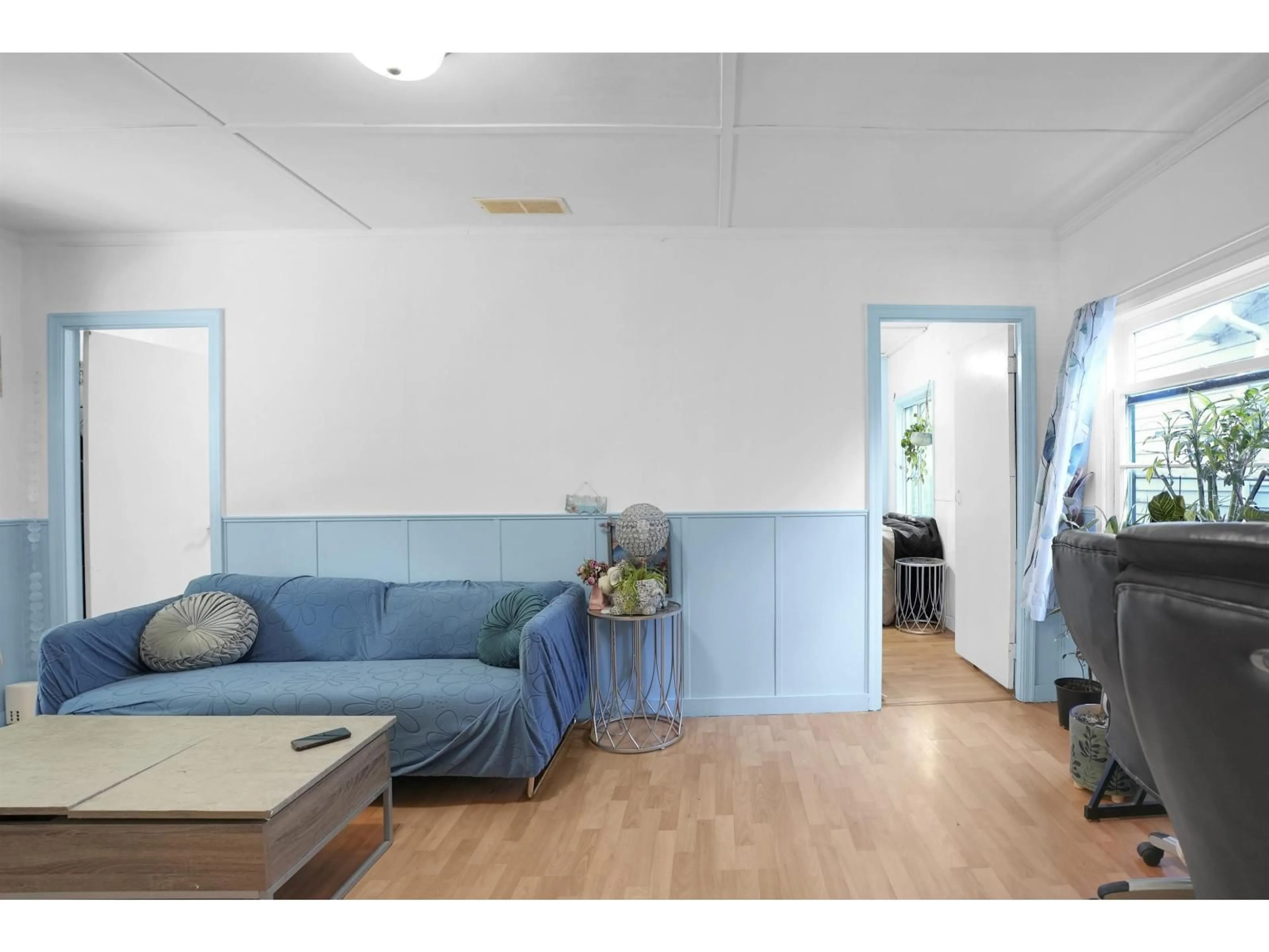Unknown for 942 LEE STREET, White Rock British Columbia V4B4N8