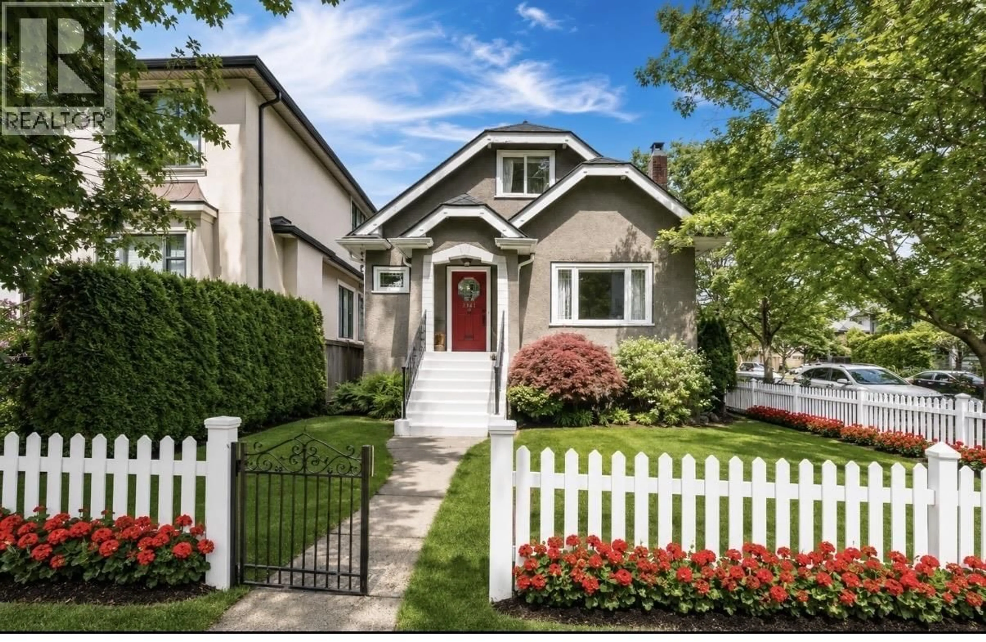 Home with vinyl exterior material, street for 2903 42ND AVENUE, Vancouver British Columbia V6N3G8