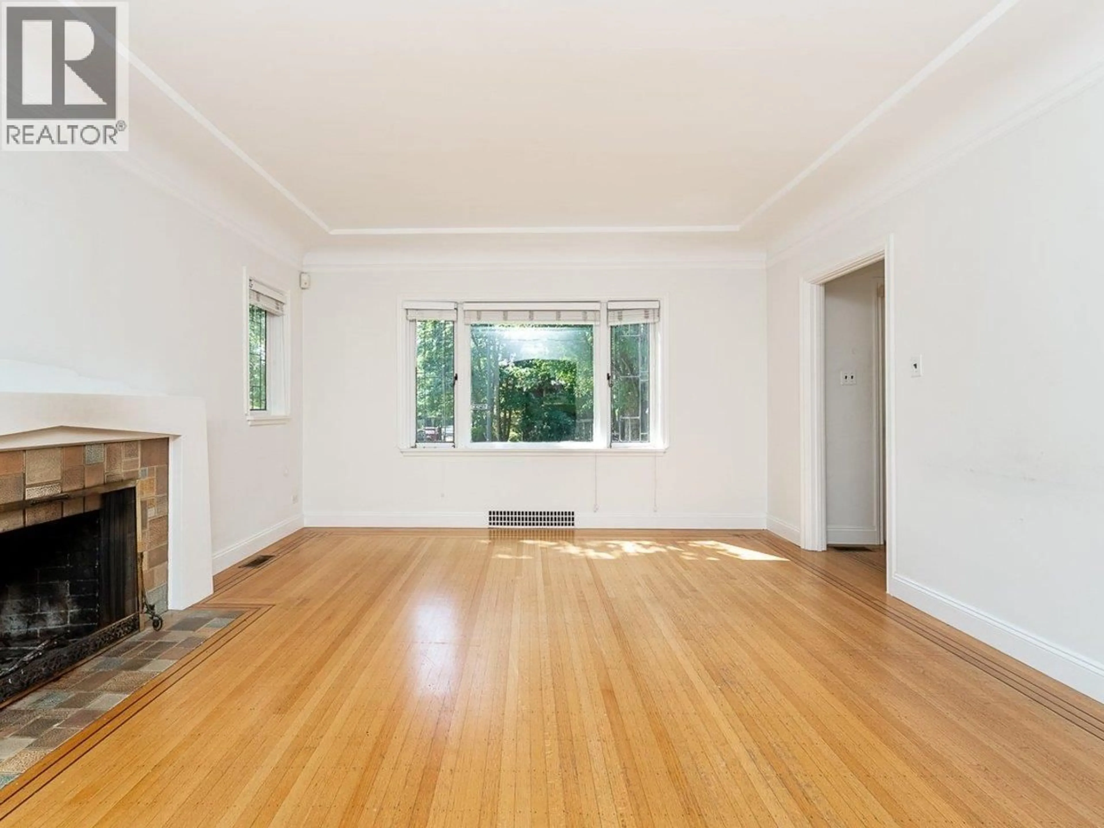 A pic of a room for 2903 42ND AVENUE, Vancouver British Columbia V6N3G8