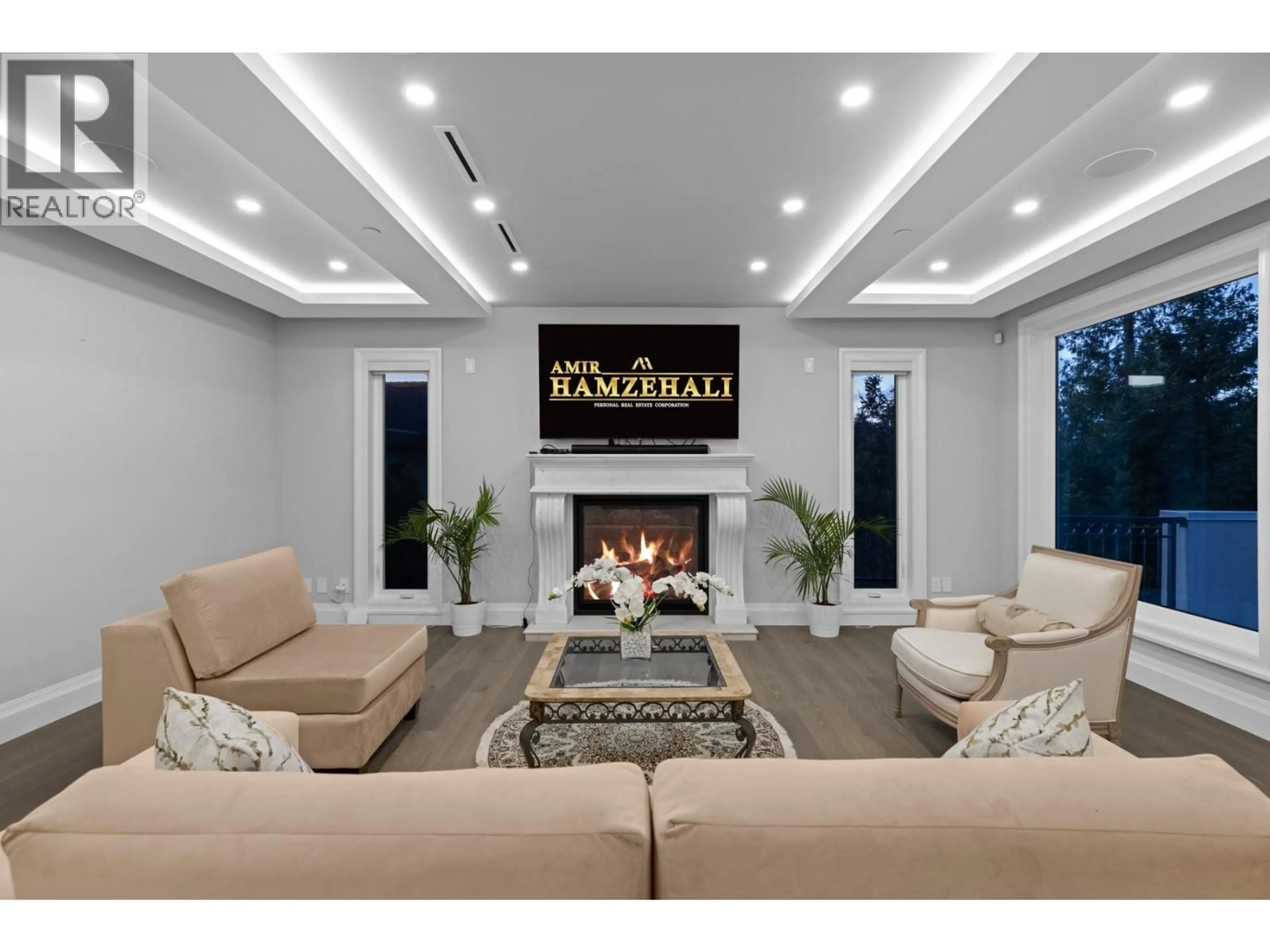 Unknown for 5417 GREENTREE ROAD, West Vancouver British Columbia V7W1N3