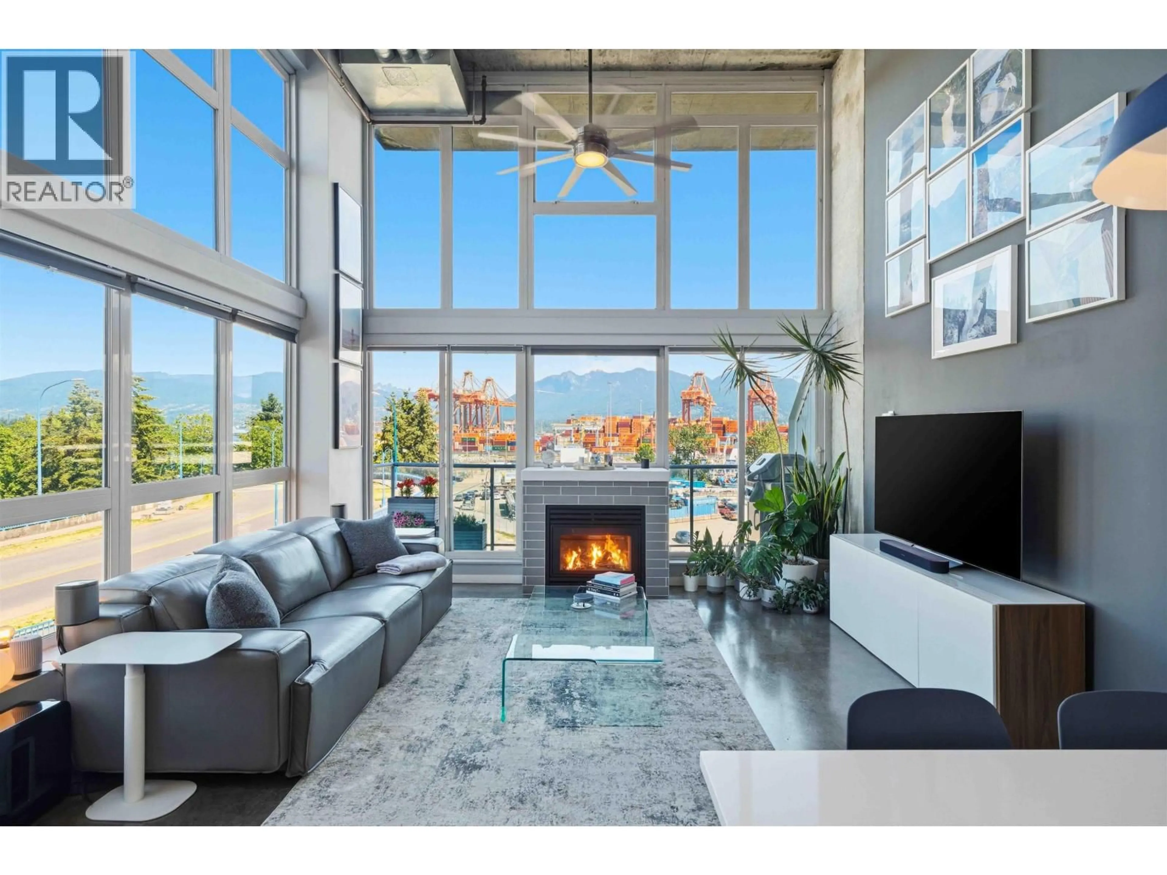 Living room with furniture, unknown for 407 - 289 ALEXANDER STREET, Vancouver British Columbia V6A4H6