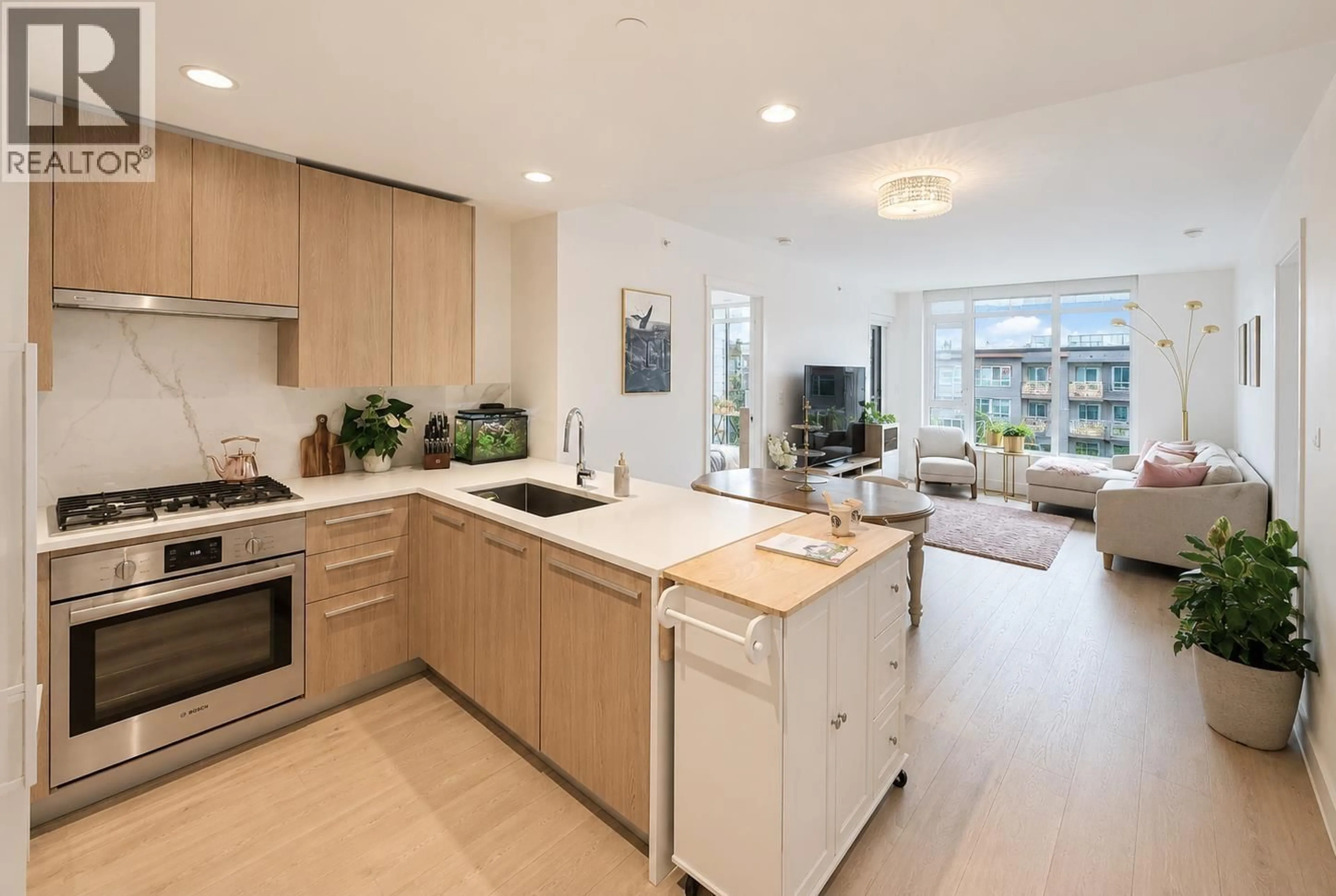 Open concept kitchen, ceramic/tile floor for 305 - 2707 LIBRARY LANE, North Vancouver British Columbia V7J0C6