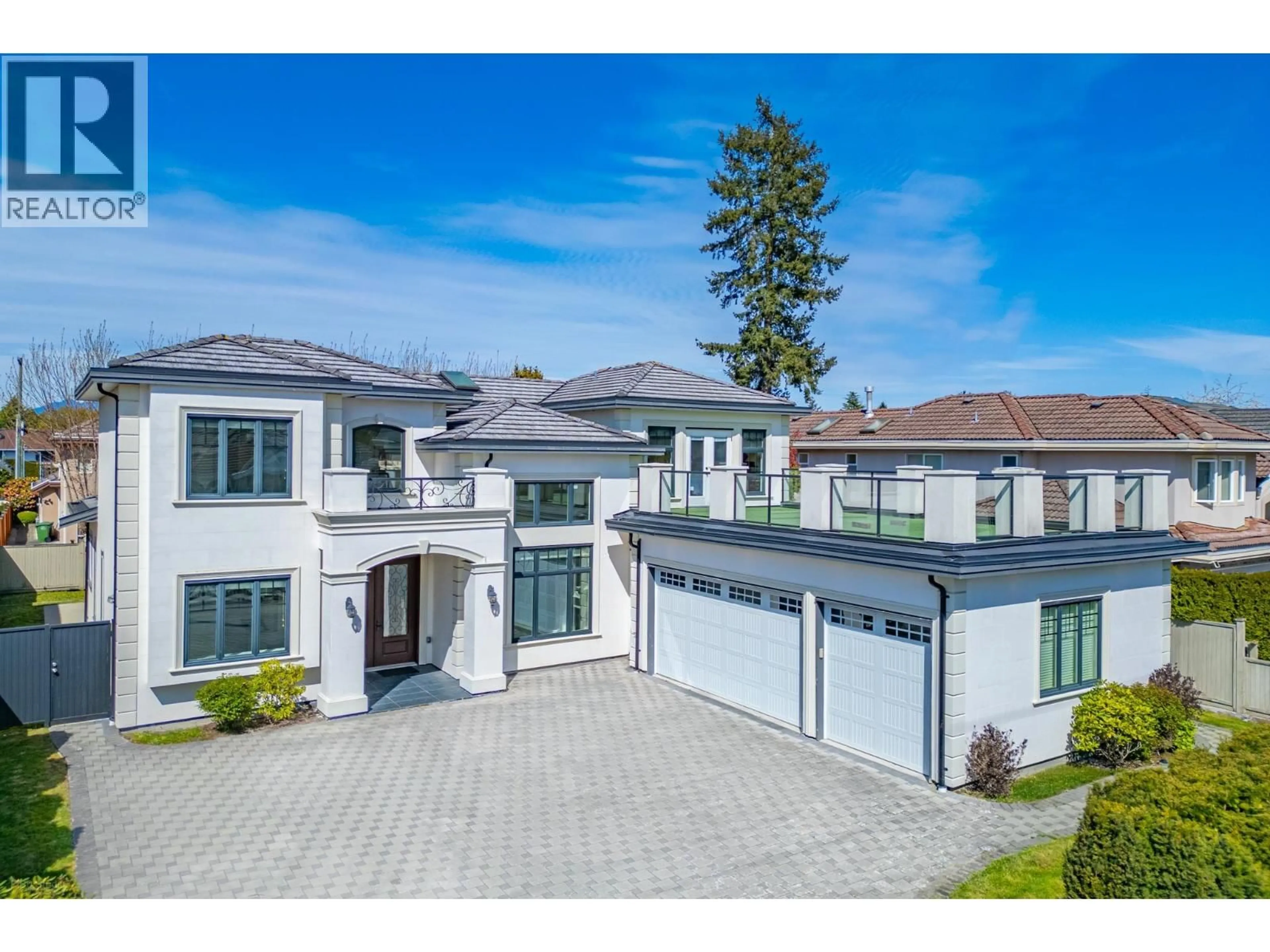A pic from outside/outdoor area/front of a property/back of a property/a pic from drone, street for 9631 SAUNDERS ROAD, Richmond British Columbia V7A2B5
