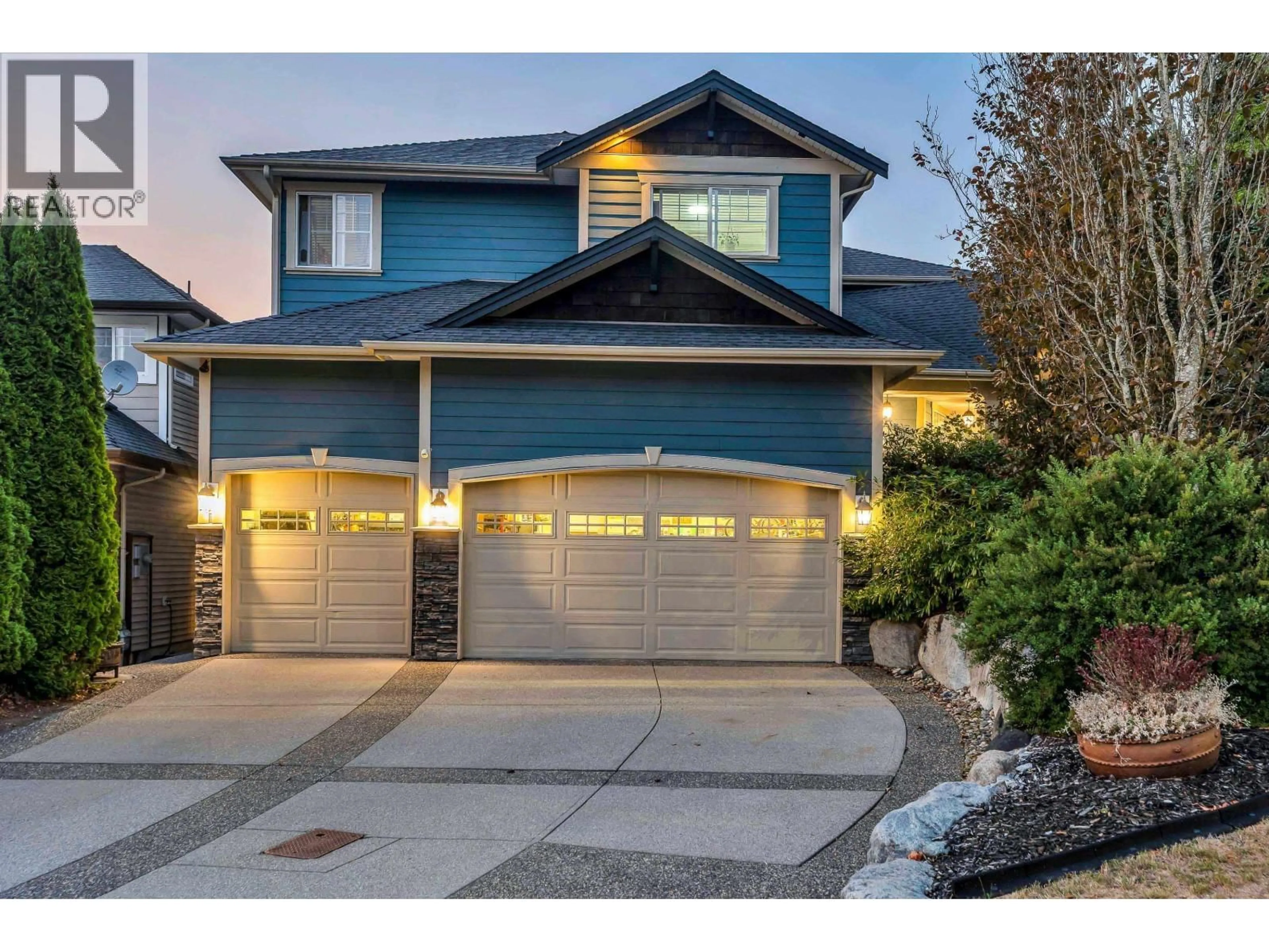 Home with vinyl exterior material, street for 10339 MCEACHERN STREET, Maple Ridge British Columbia V2W0B2
