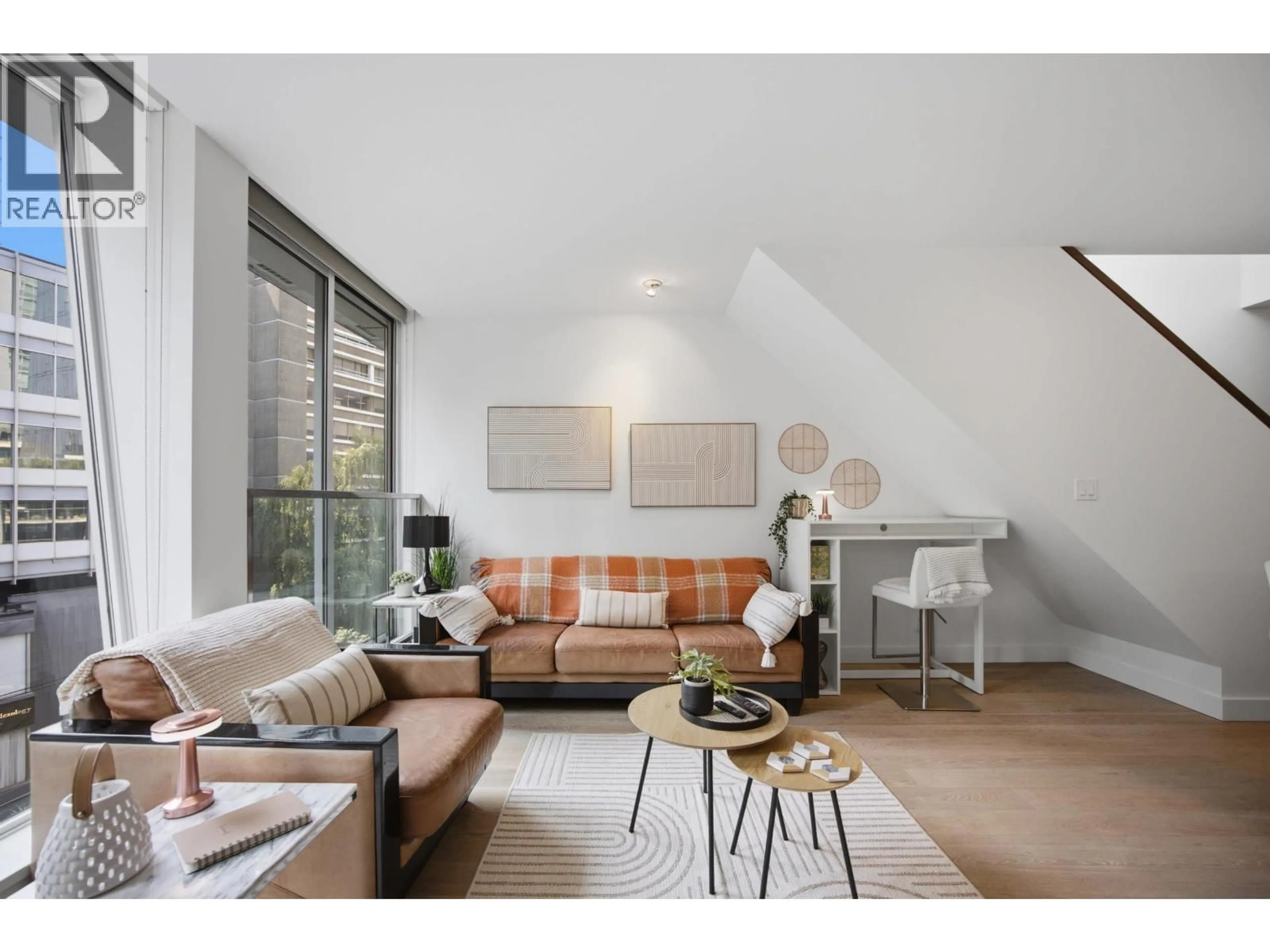 Living room with furniture, unknown for 504 - 1477 PENDER STREET, Vancouver British Columbia V6G2S3