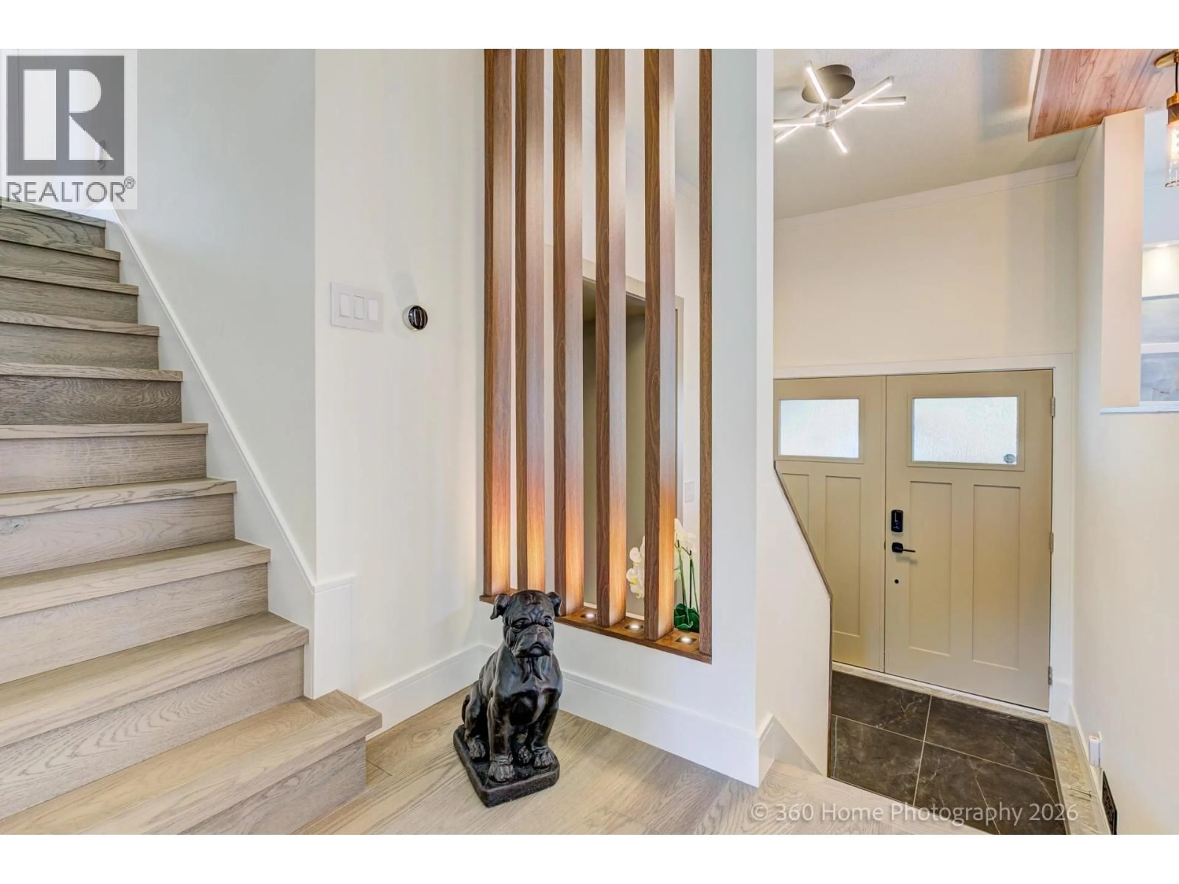 Indoor entryway for 10711 ARGENTIA DRIVE, Richmond British Columbia V7E4K6
