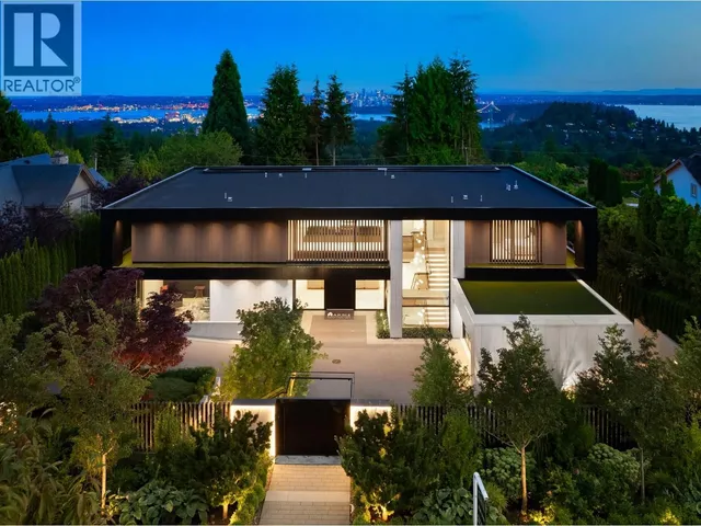 690 KNOCKMAROON ROAD, West Vancouver 2