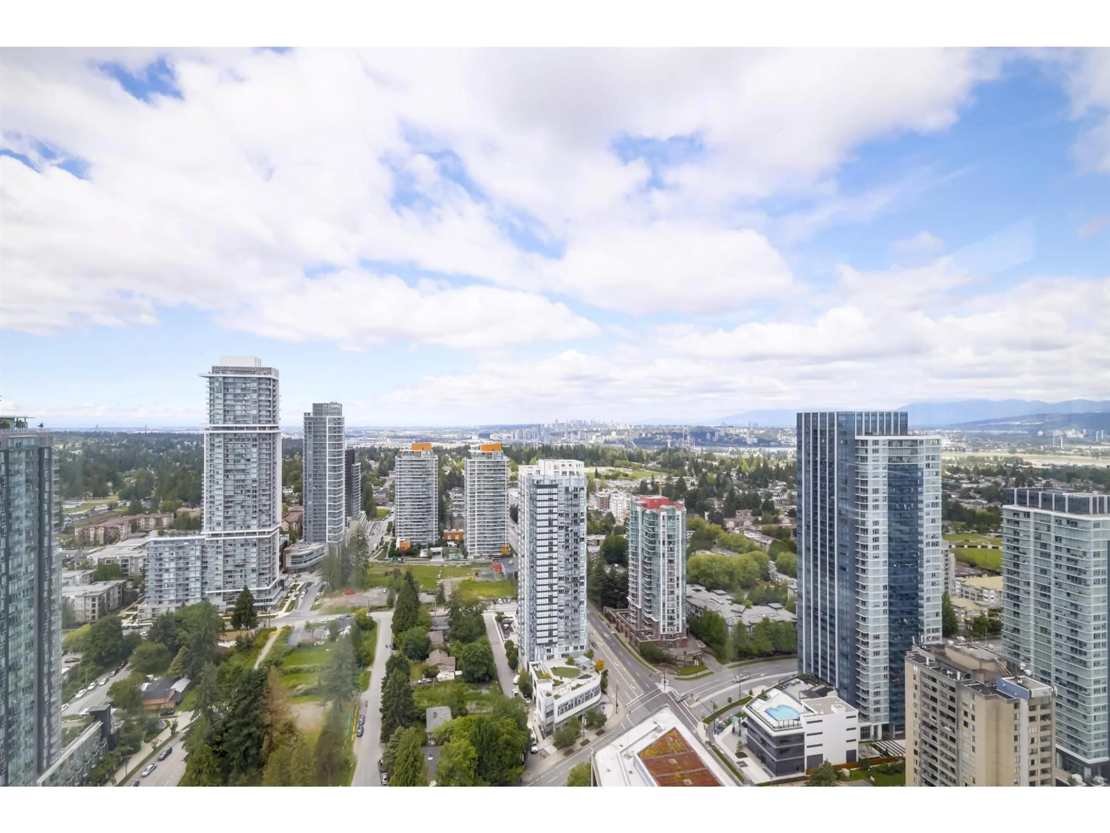 A pic from outside/outdoor area/front of a property/back of a property/a pic from drone, city buildings view from balcony for 3709 - 13495 CENTRAL AVENUE, Surrey British Columbia V3T0K2