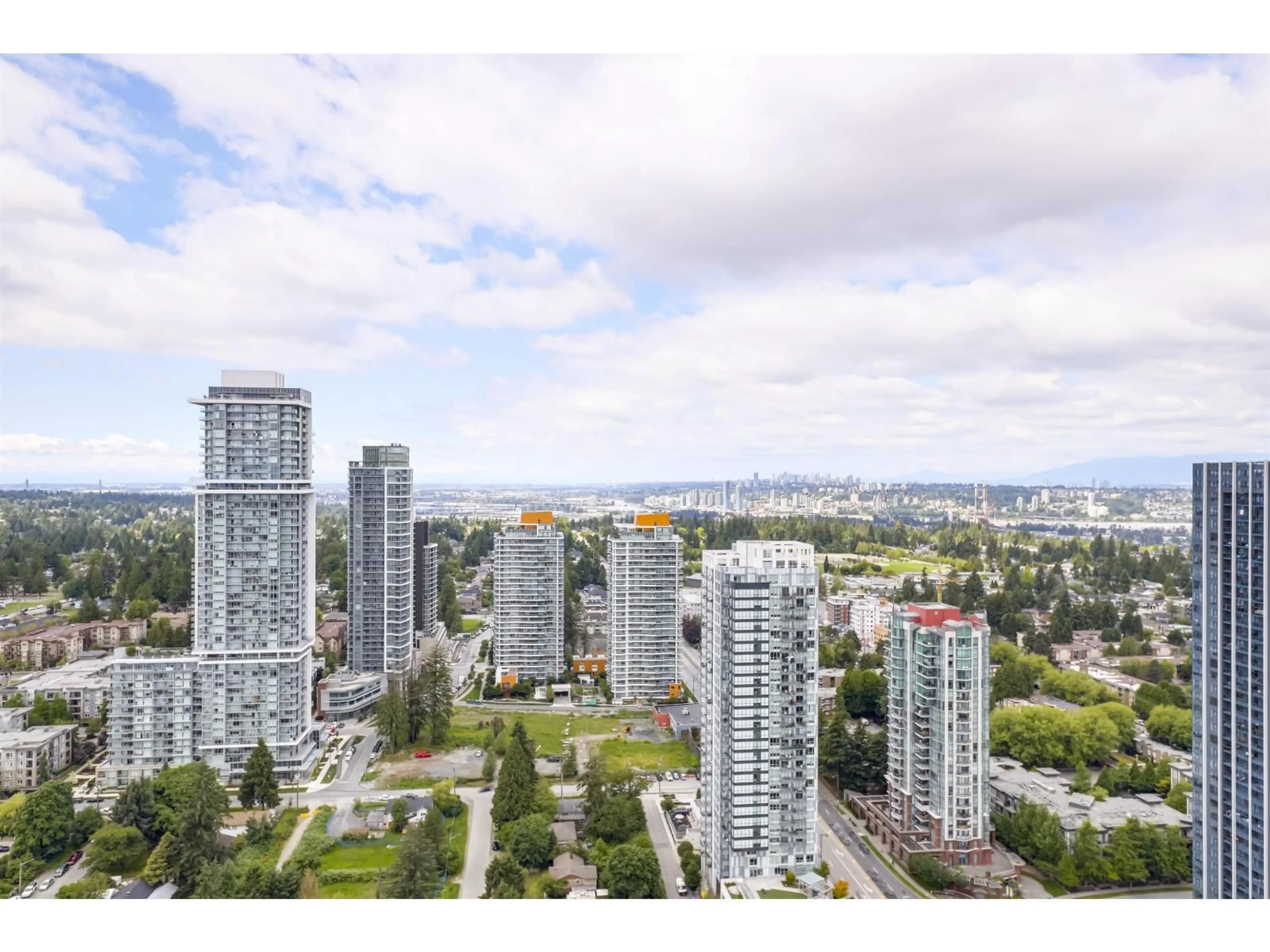 A pic from outside/outdoor area/front of a property/back of a property/a pic from drone, city buildings view from balcony for 3709 - 13495 CENTRAL AVENUE, Surrey British Columbia V3T0K2
