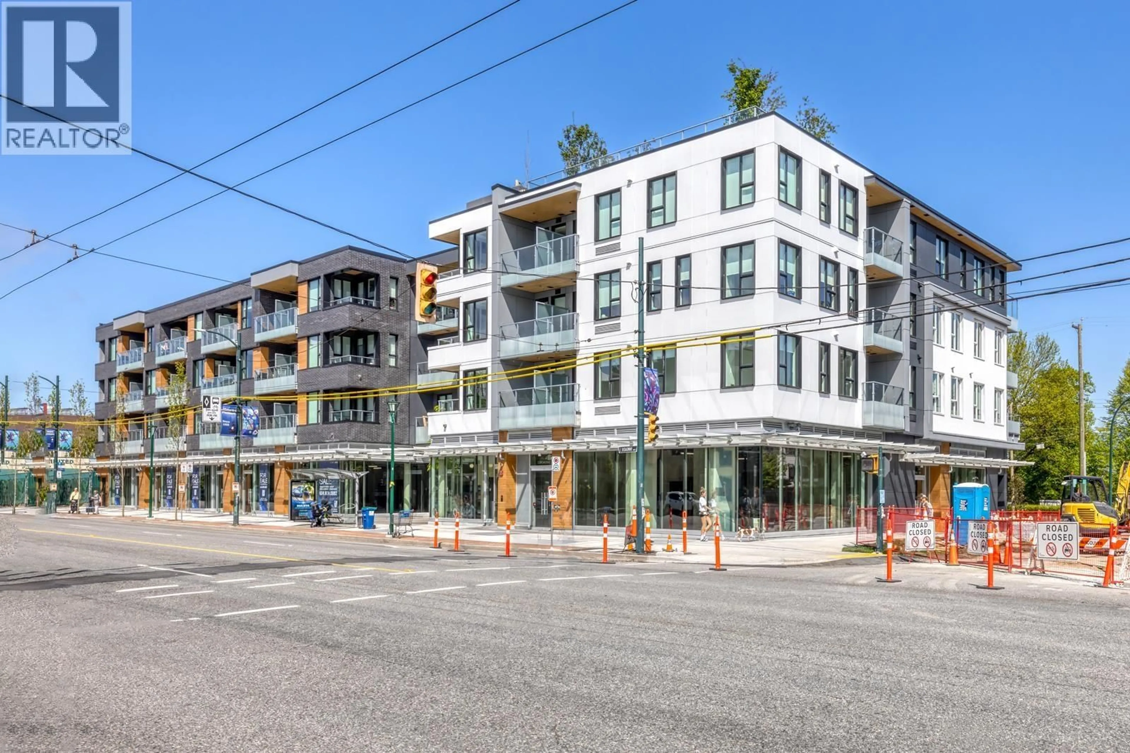 Unknown for 512 - 2471 ST. GEORGE STREET, Vancouver British Columbia V5T0L8