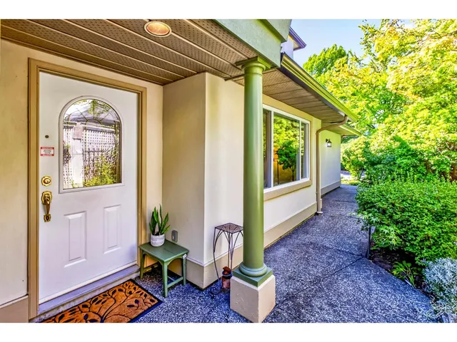 105 - 13888 70 AVENUE, Surrey 3