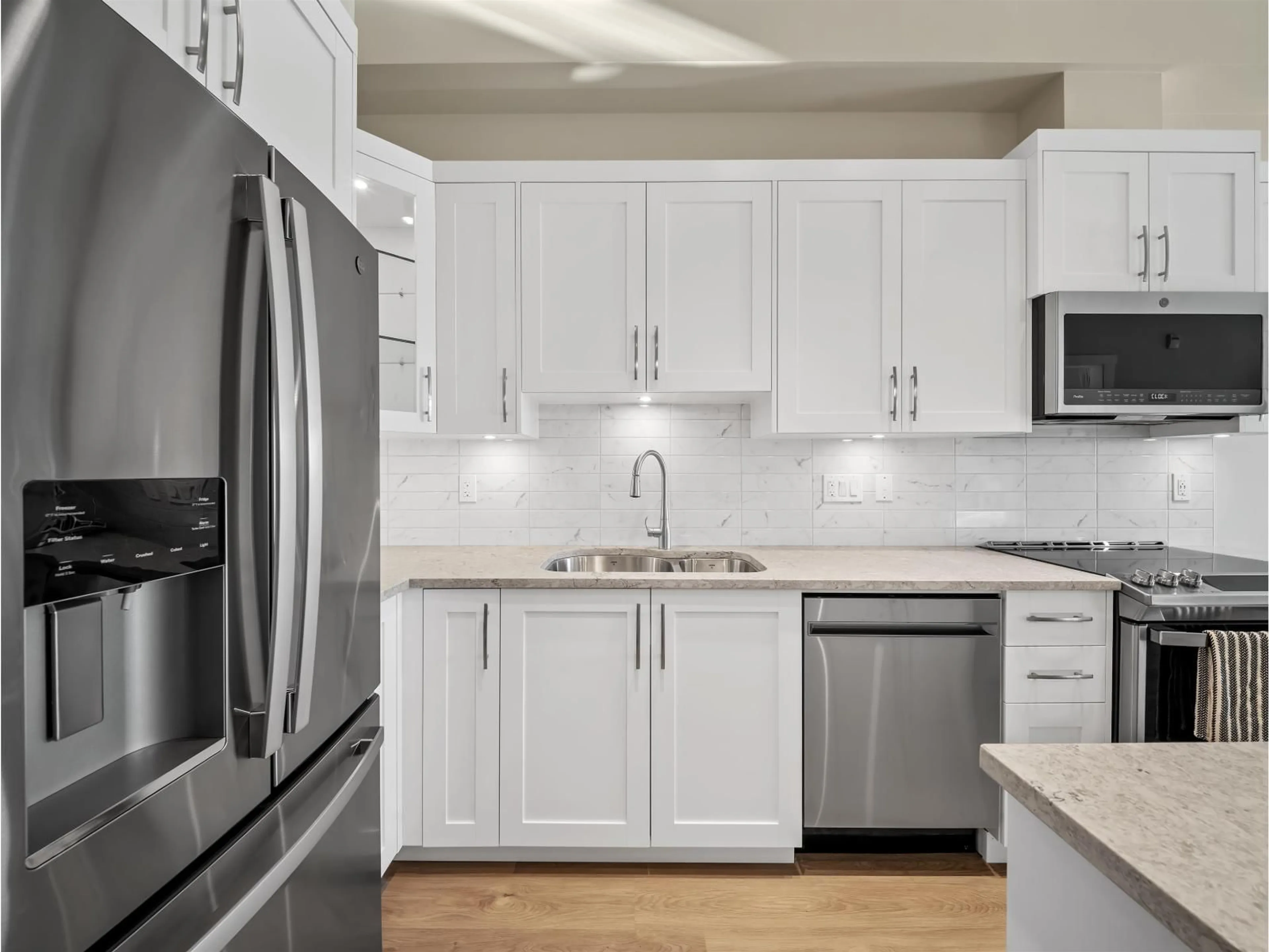 Standard kitchen, ceramic/tile floor for A623 - 8233 208B STREET STREET, Langley British Columbia V2Y4M7