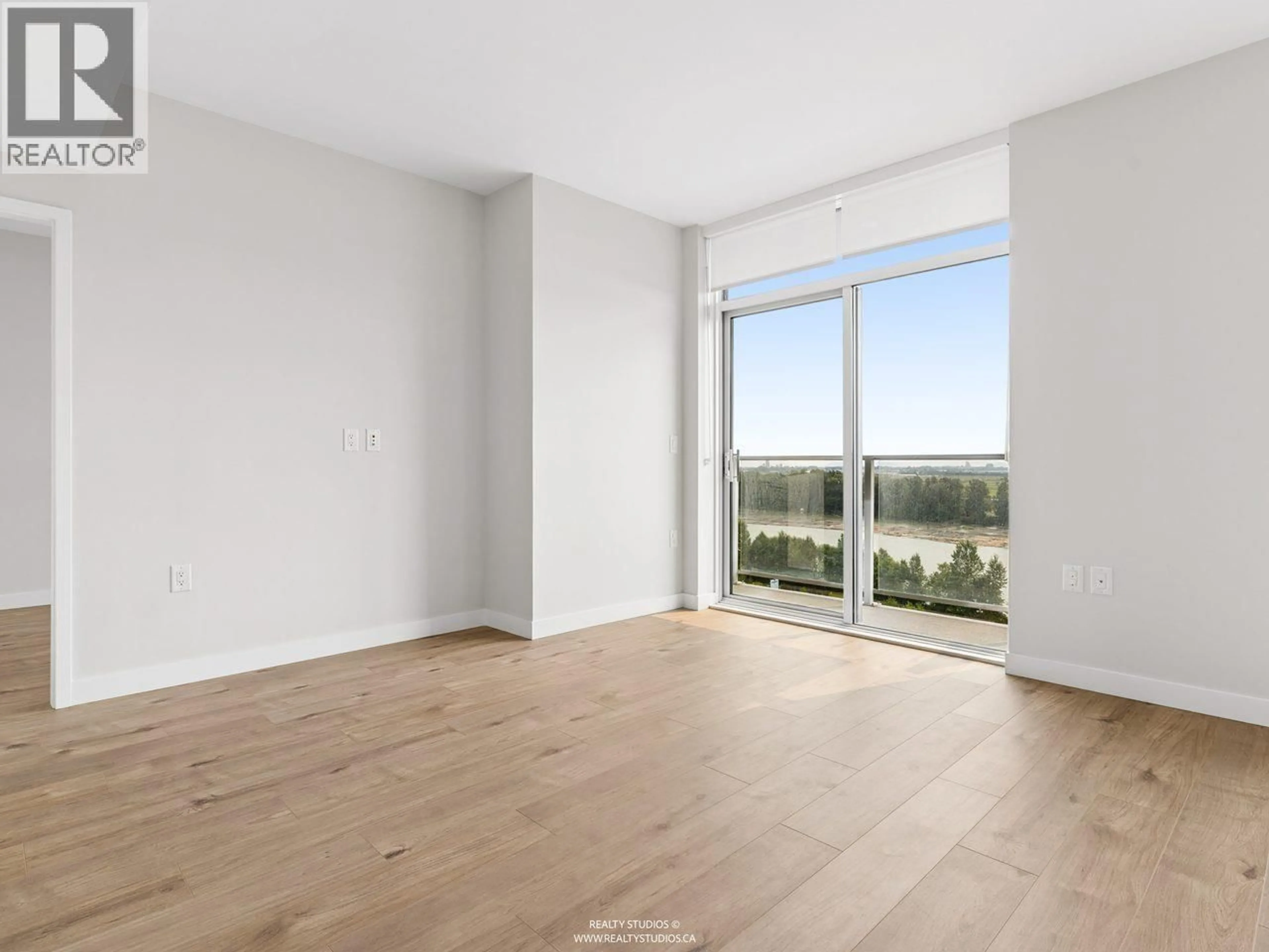 A pic of a room for 1401 - 3430 KENT AVENUE, Vancouver British Columbia V5S0G7