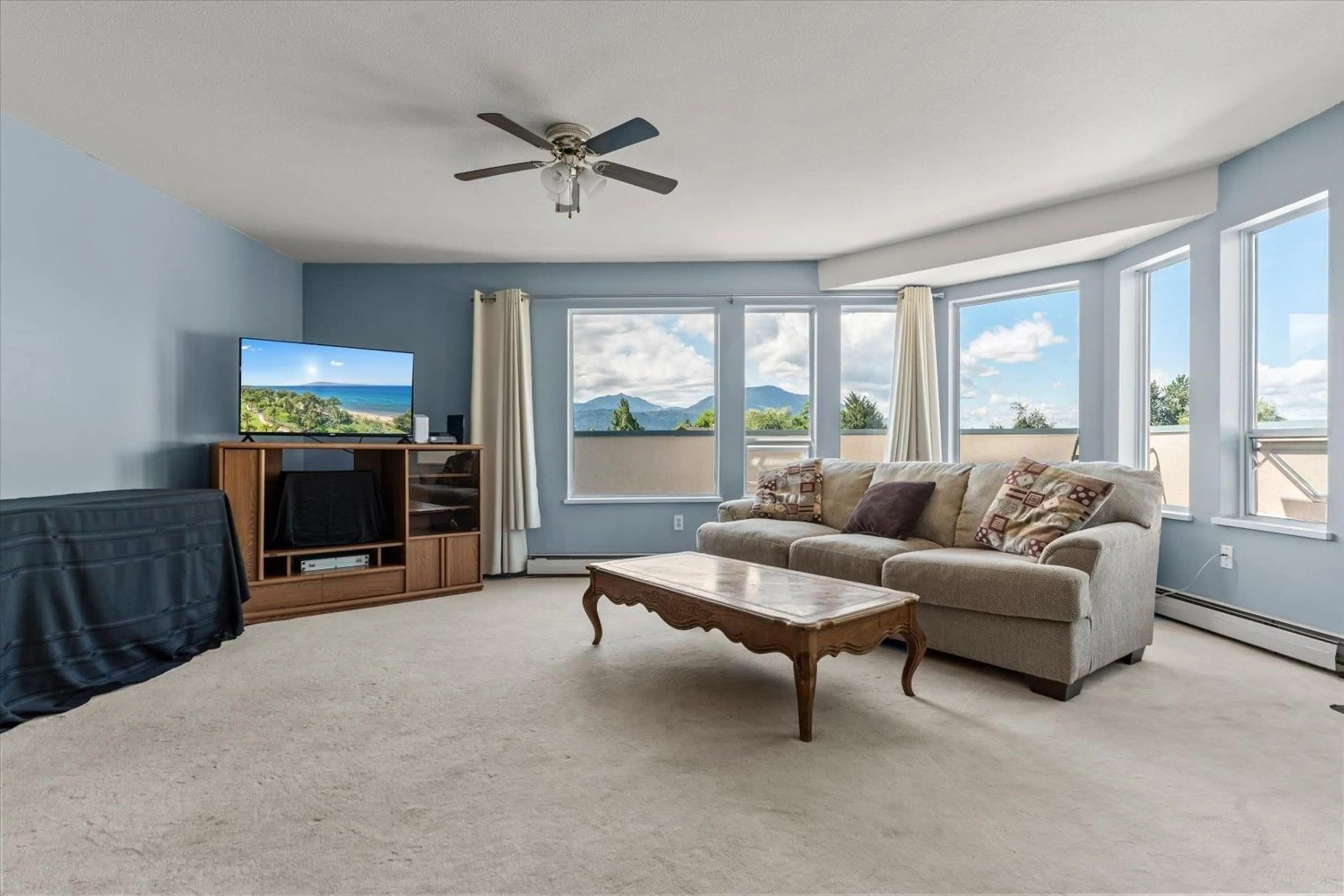 Living room with furniture, unknown for 217 - 7685 AMBER DRIVE, Chilliwack British Columbia V2R3P3