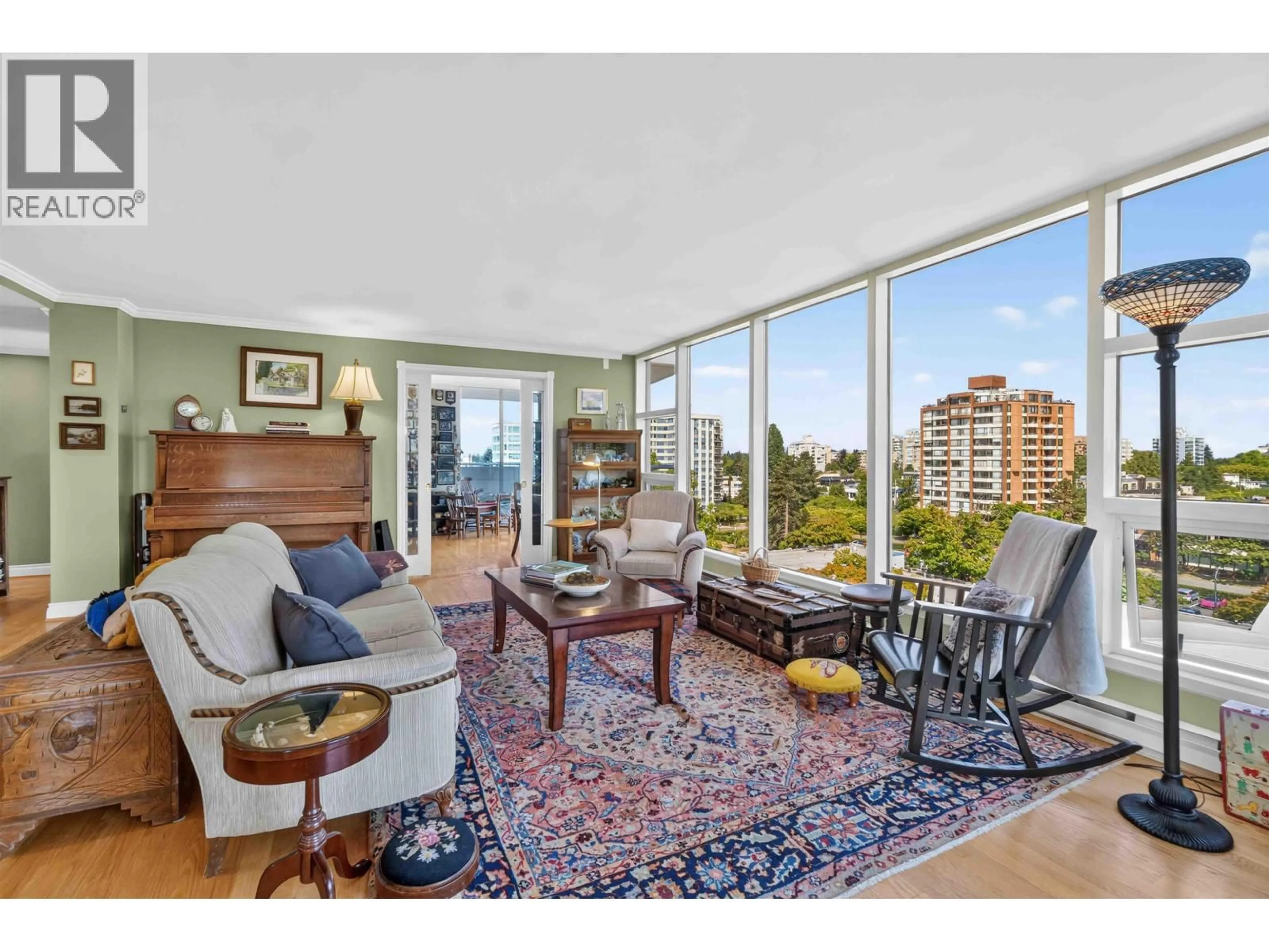 Living room with furniture, unknown for 9 - 2128 43RD AVENUE, Vancouver British Columbia V6M2E1