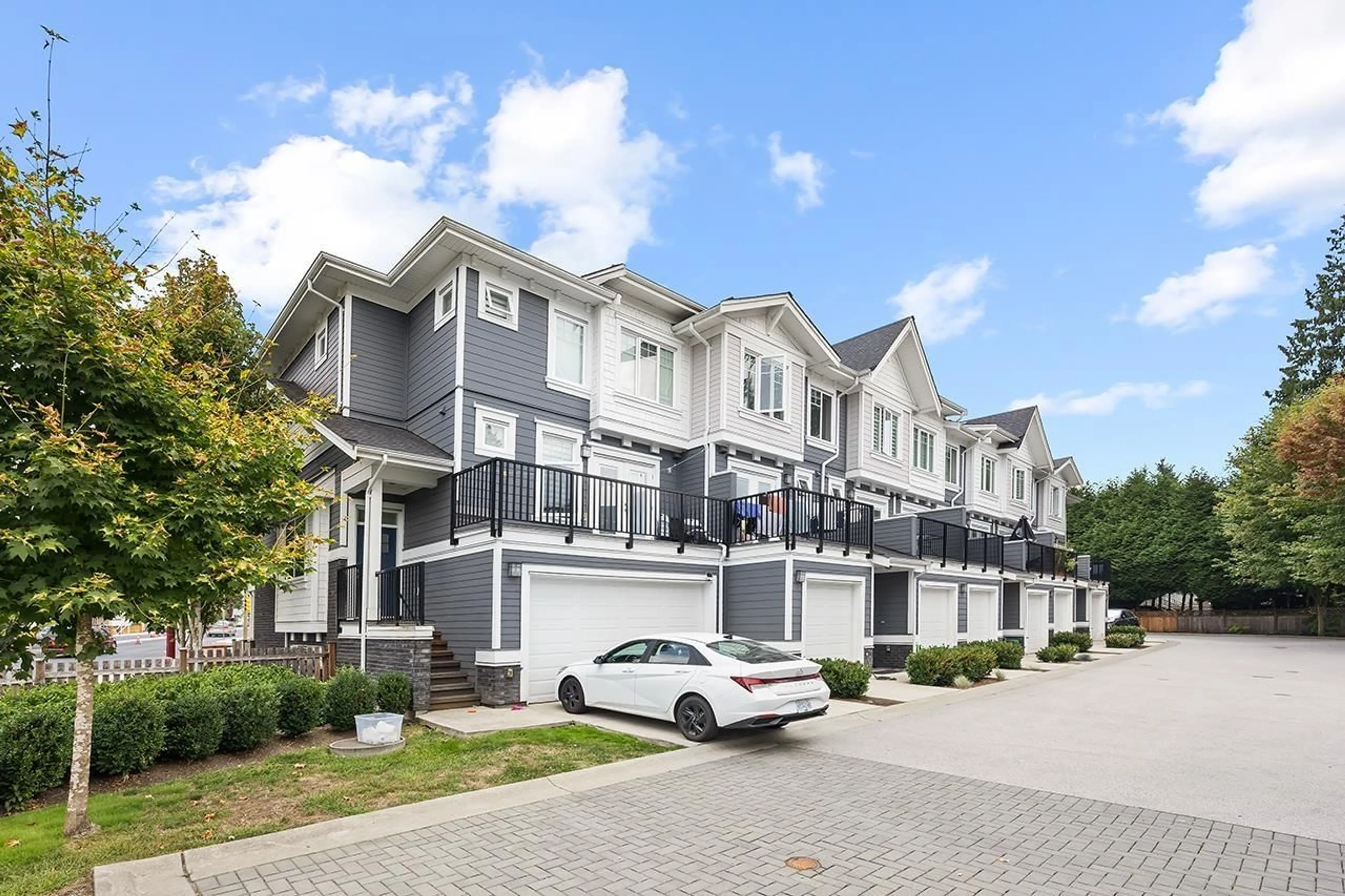 Home with vinyl exterior material, street for 8 - 7167 116 STREET, Delta British Columbia V4E0A6
