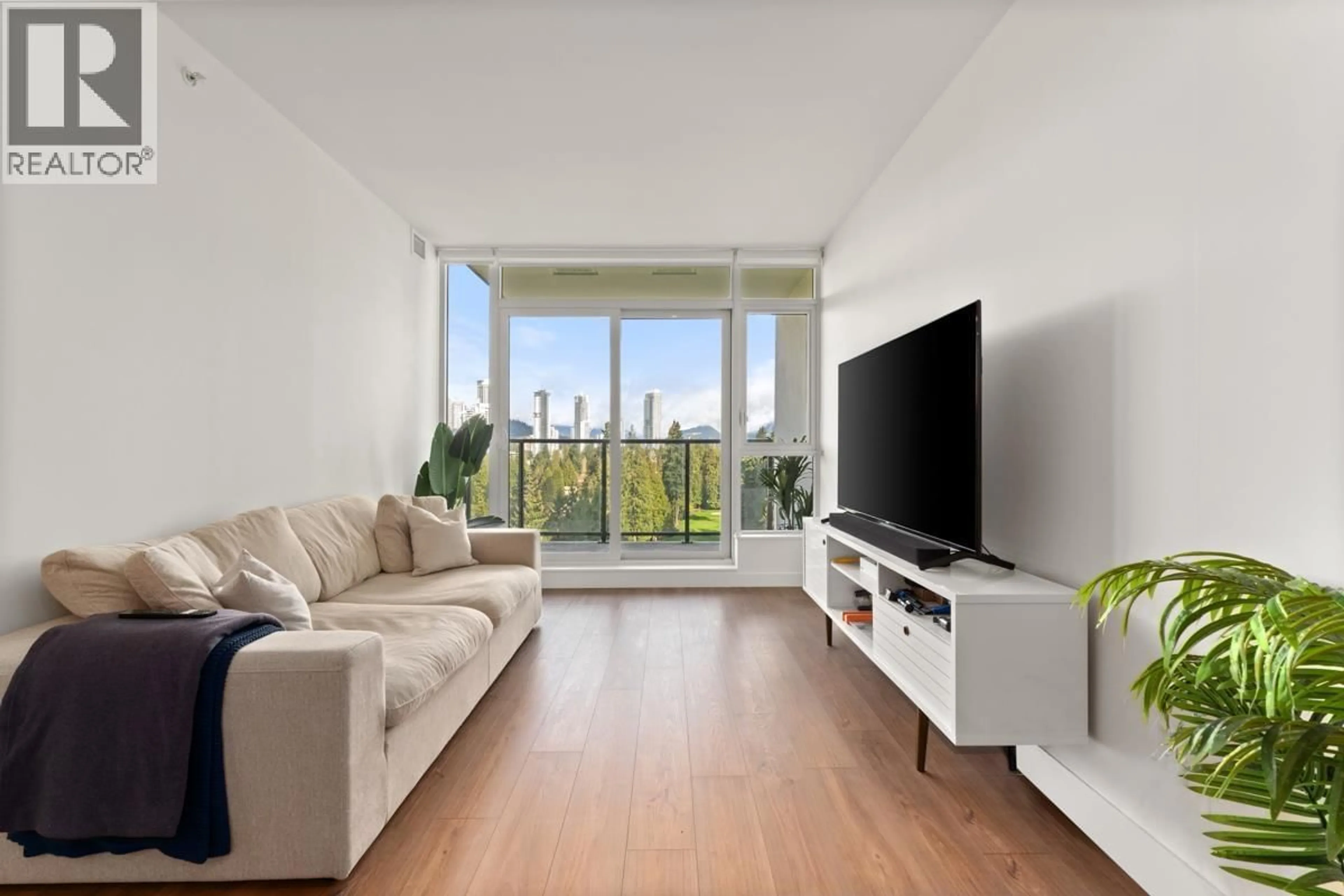 Living room with furniture, unknown for 1702 - 585 AUSTIN AVENUE, Coquitlam British Columbia V3K0G6