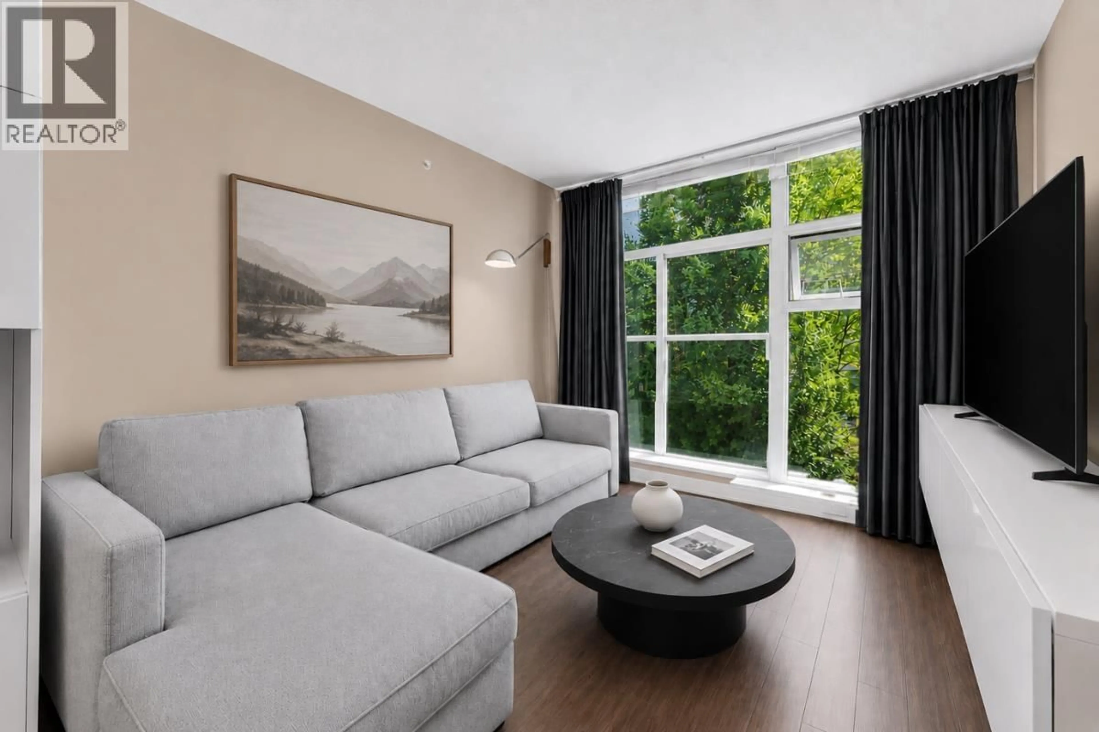 Living room with furniture, unknown for 216 - 1777 7TH AVENUE, Vancouver British Columbia V6J0E5