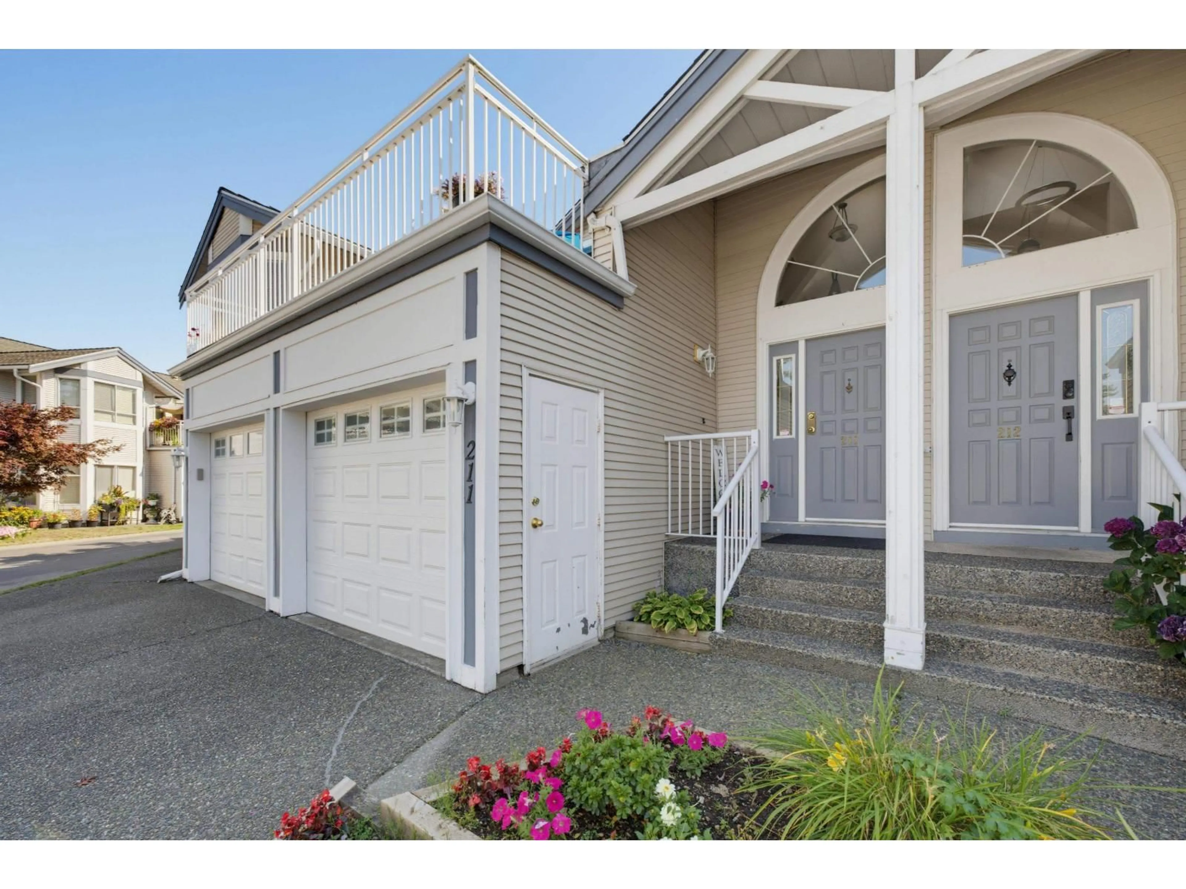 Unknown for 211 - 9072 FLEETWOOD WAY, Surrey British Columbia V3R0M6