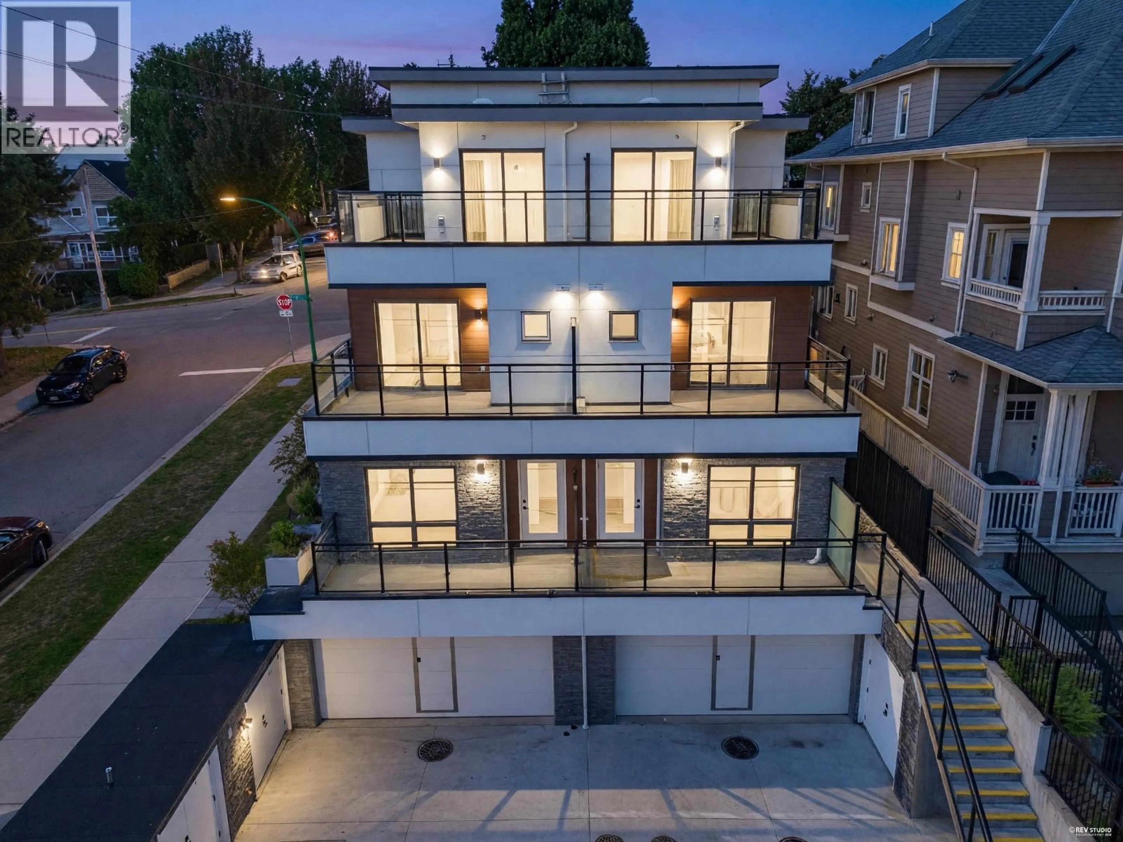 A pic from outside/outdoor area/front of a property/back of a property/a pic from drone, unknown for 1 - 3800 PENDER STREET, Burnaby British Columbia V5C2L5