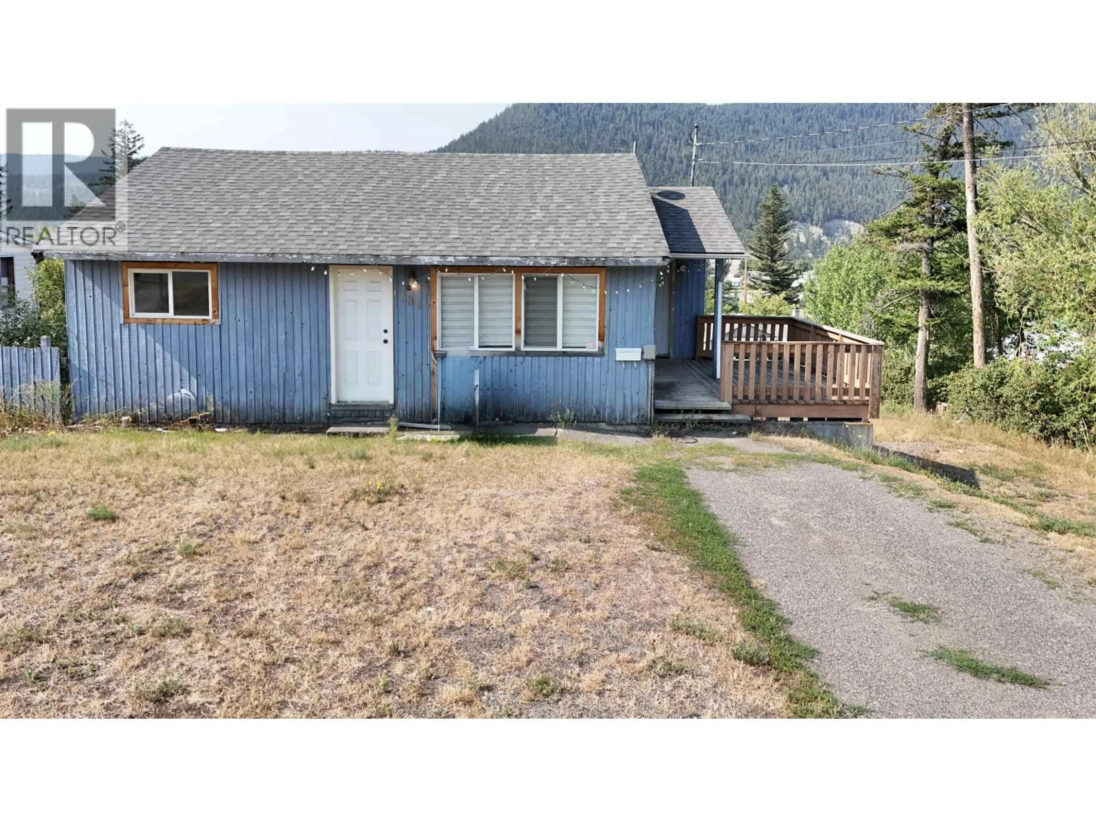 A pic from outside/outdoor area/front of a property/back of a property/a pic from drone, mountain view for 1181 THIRD AVENUE, Williams Lake British Columbia V2G1Y2