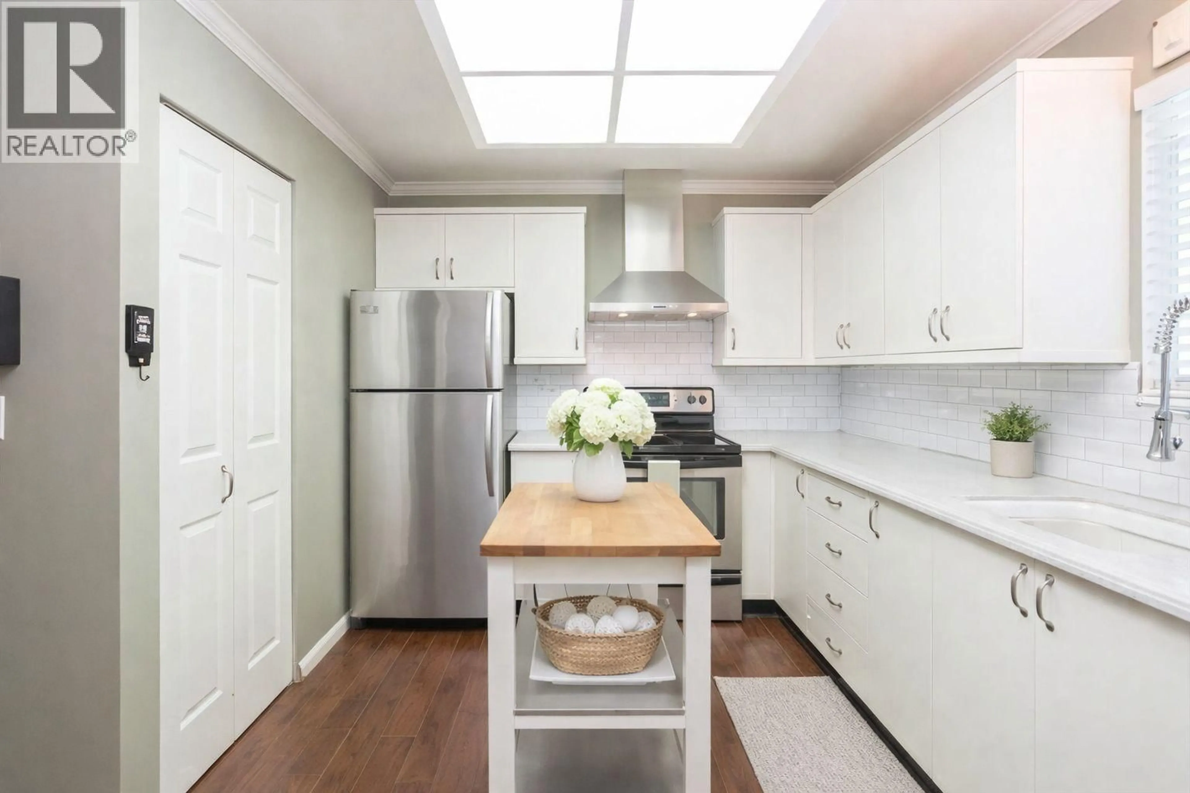 Standard kitchen, unknown for 205 - 7840 MOFFATT ROAD, Richmond British Columbia V6Y1X8