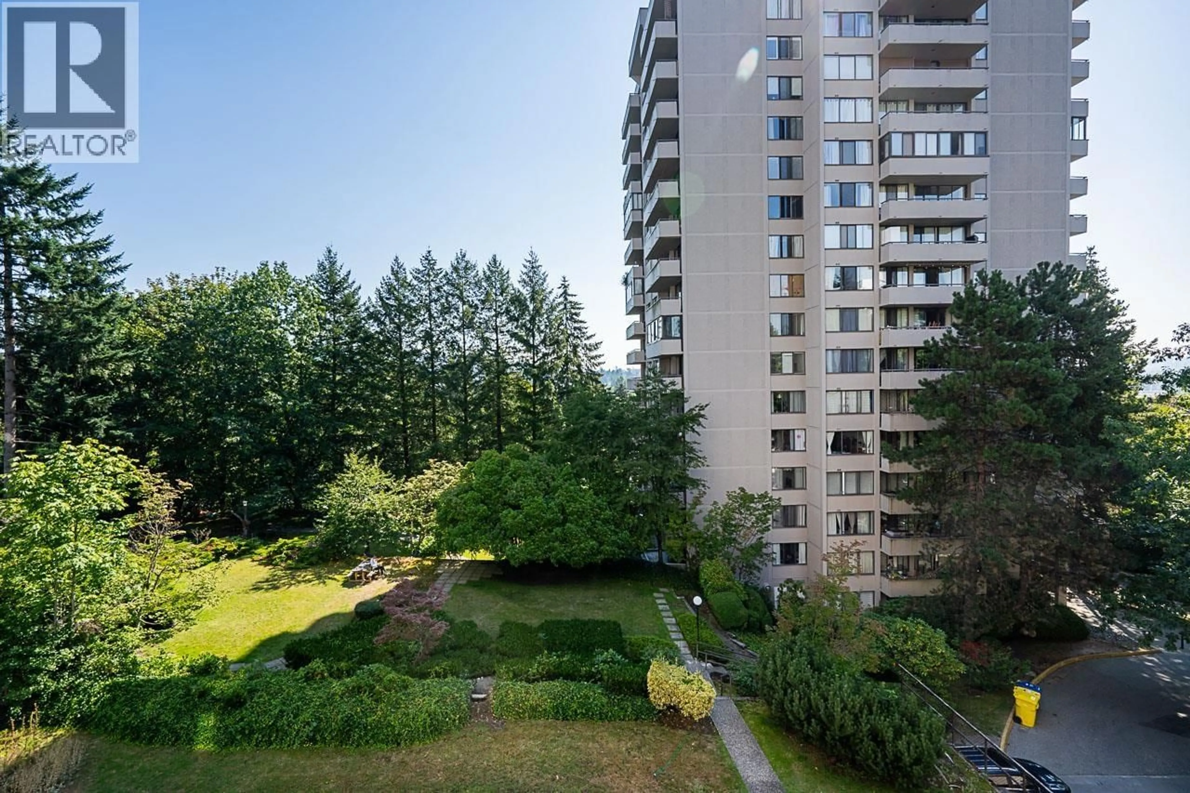 Unknown for 404 - 2020 BELLWOOD AVENUE, Burnaby British Columbia V5B4P8