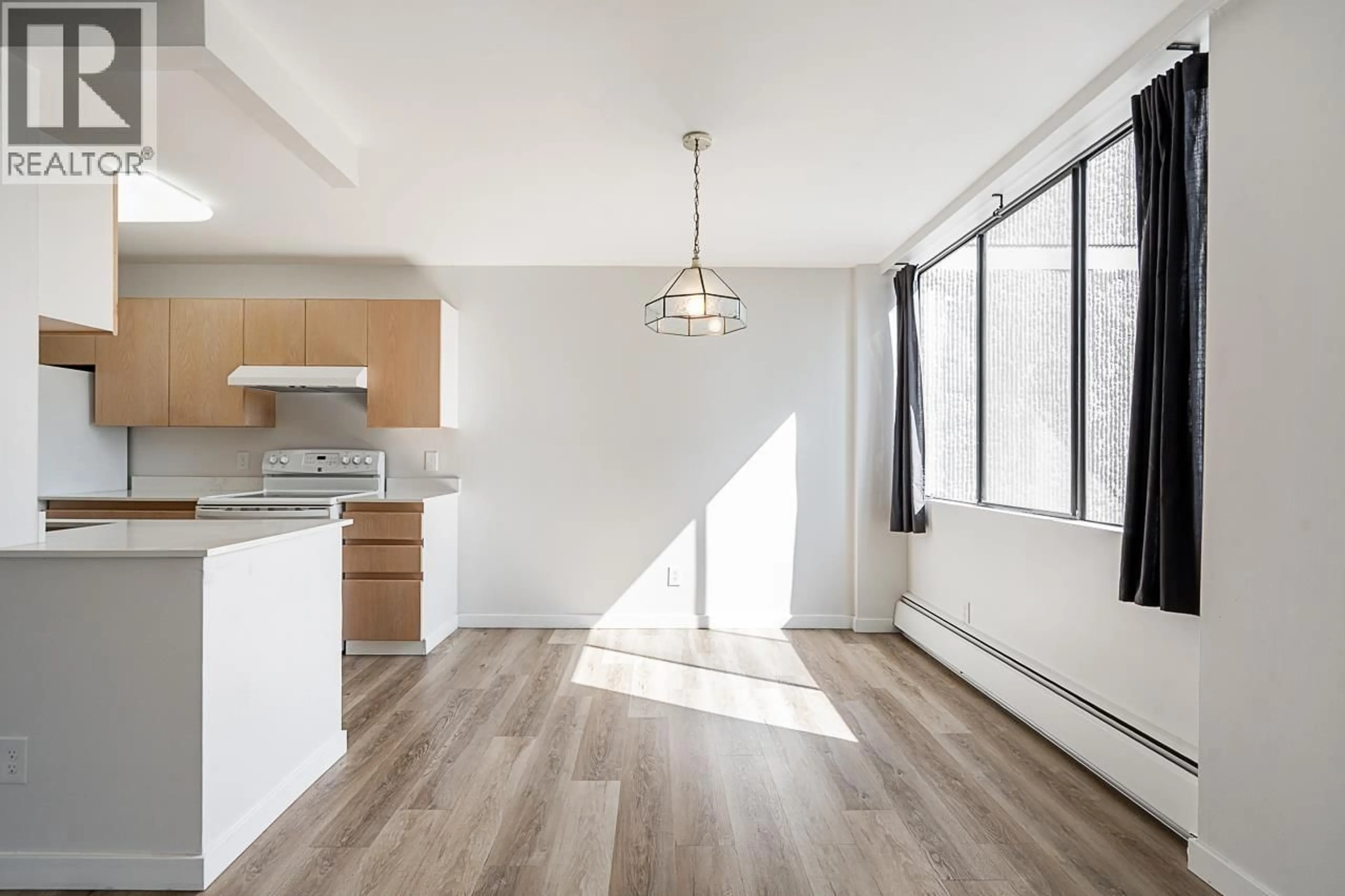Unknown for 404 - 2020 BELLWOOD AVENUE, Burnaby British Columbia V5B4P8