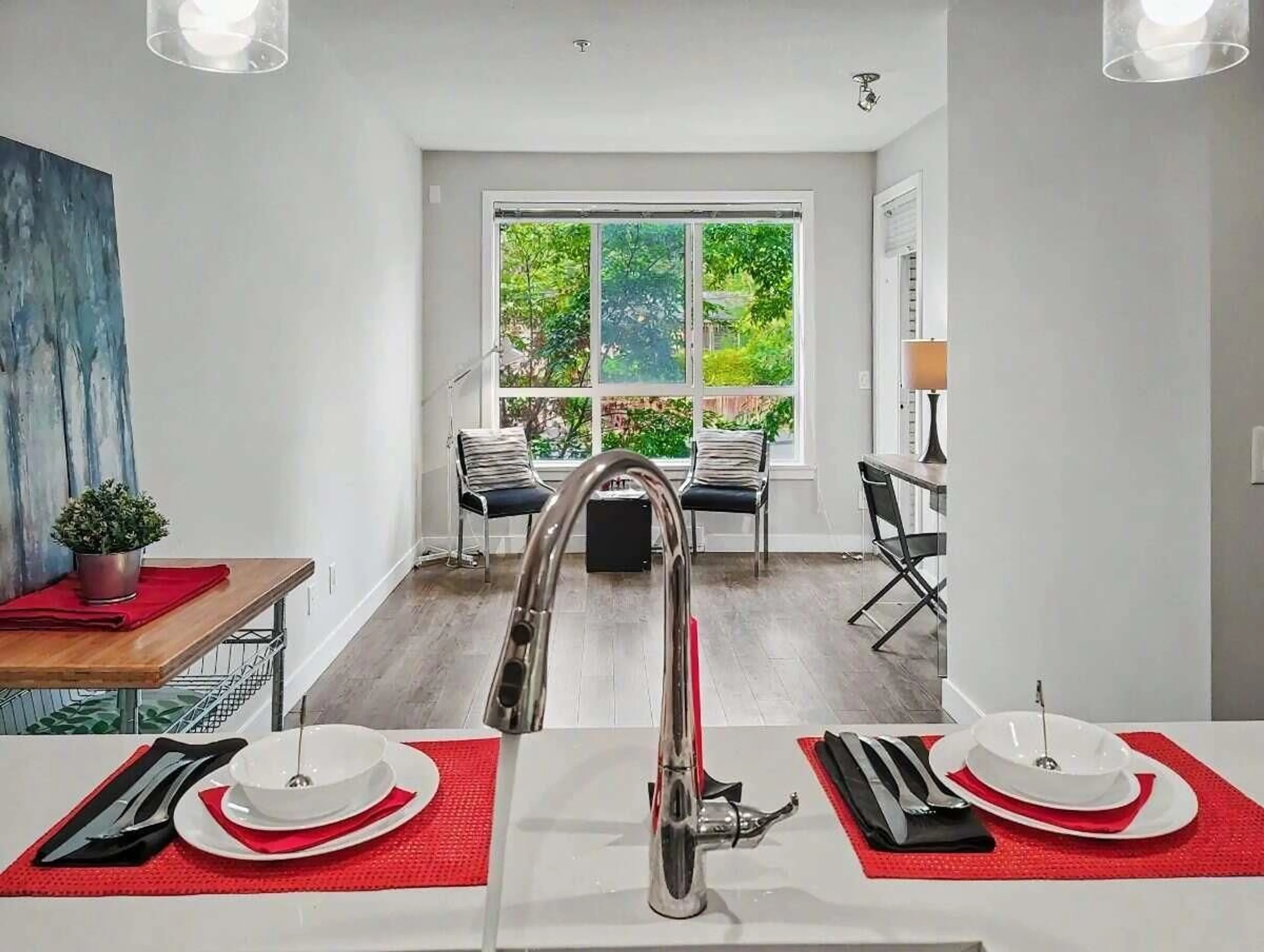 Open concept kitchen, unknown for 205 - 15388 105 AVENUE, Surrey British Columbia V3R0C4