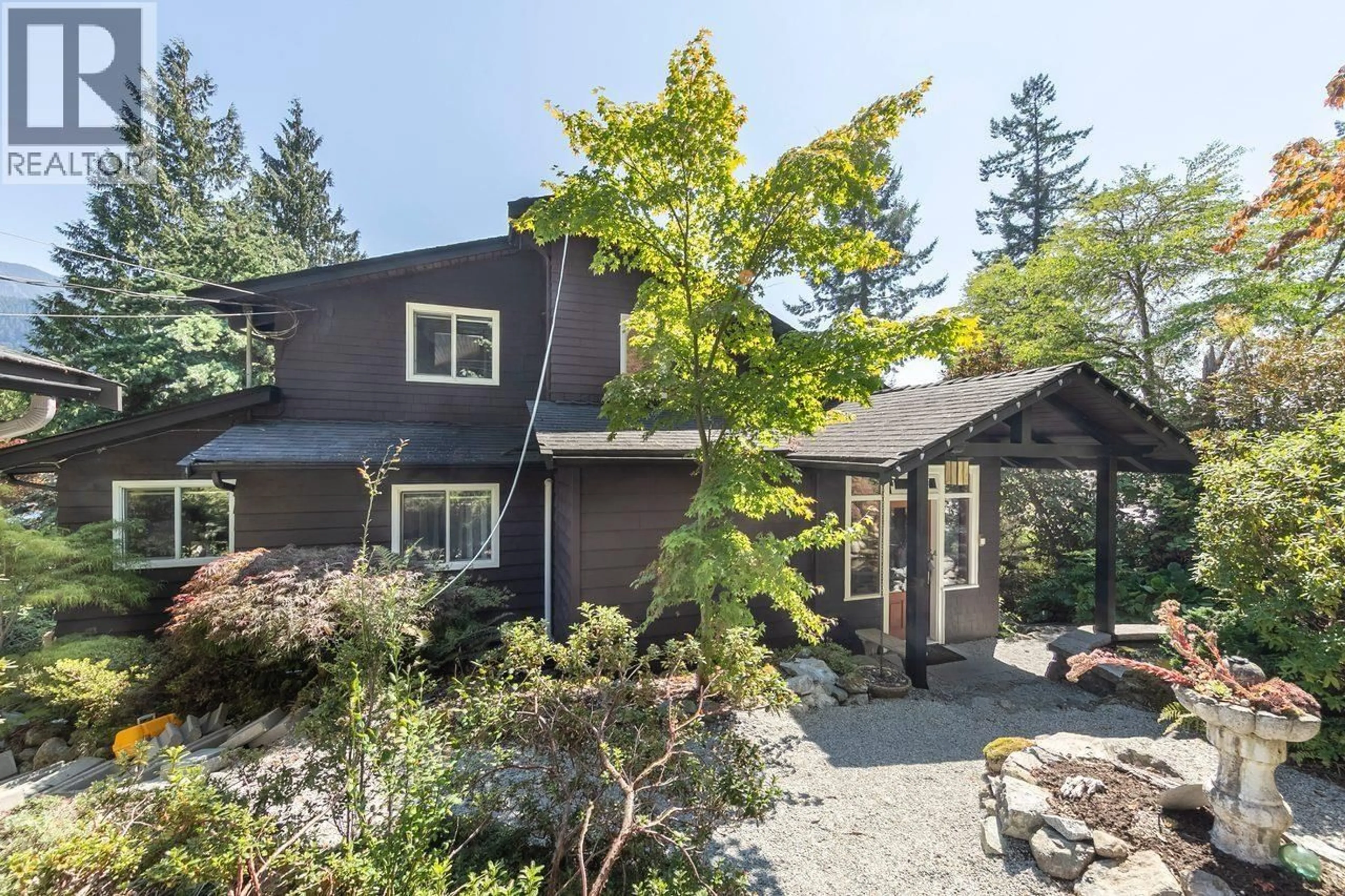 Unknown for 330 SASAMAT LANE, North Vancouver British Columbia V7G2S4