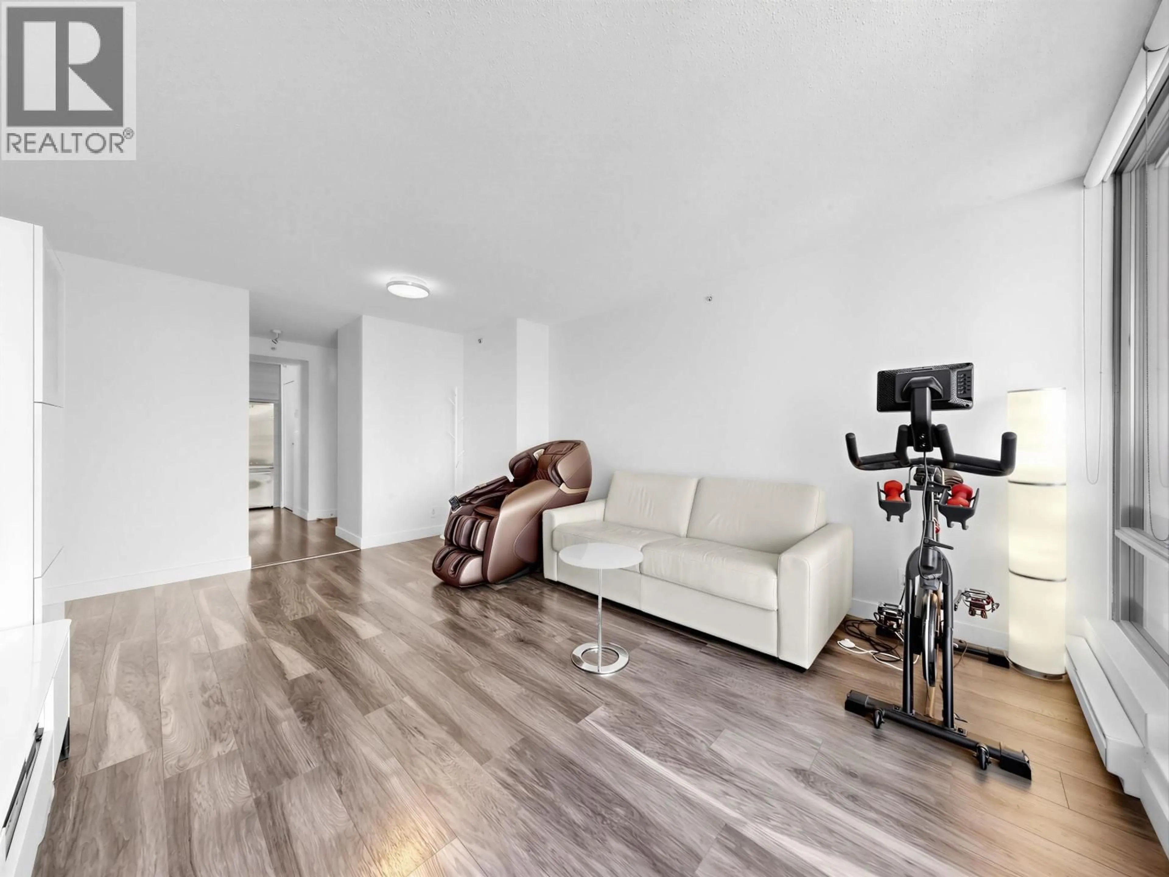 Living room with furniture, unknown for 2902 - 1288 GEORGIA STREET, Vancouver British Columbia V6E4R3
