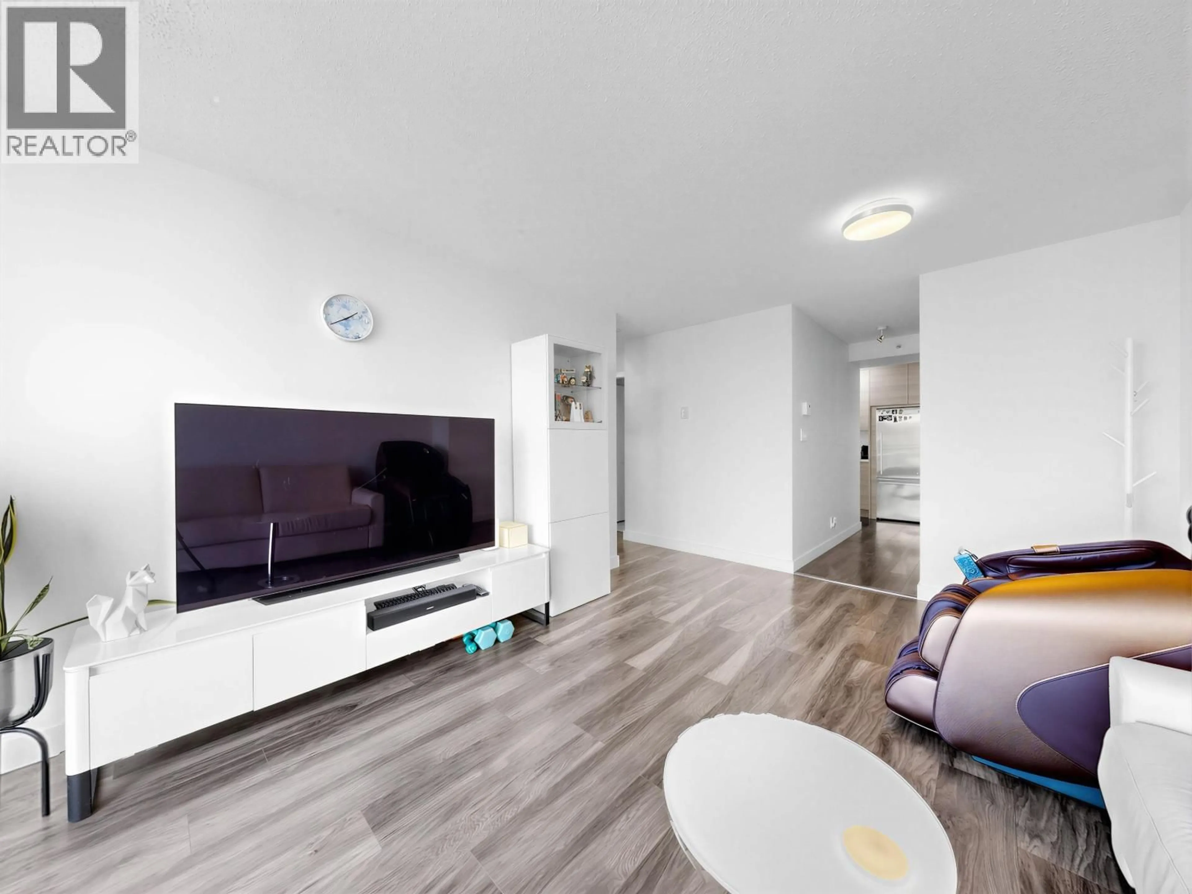 Living room with furniture, unknown for 2902 - 1288 GEORGIA STREET, Vancouver British Columbia V6E4R3